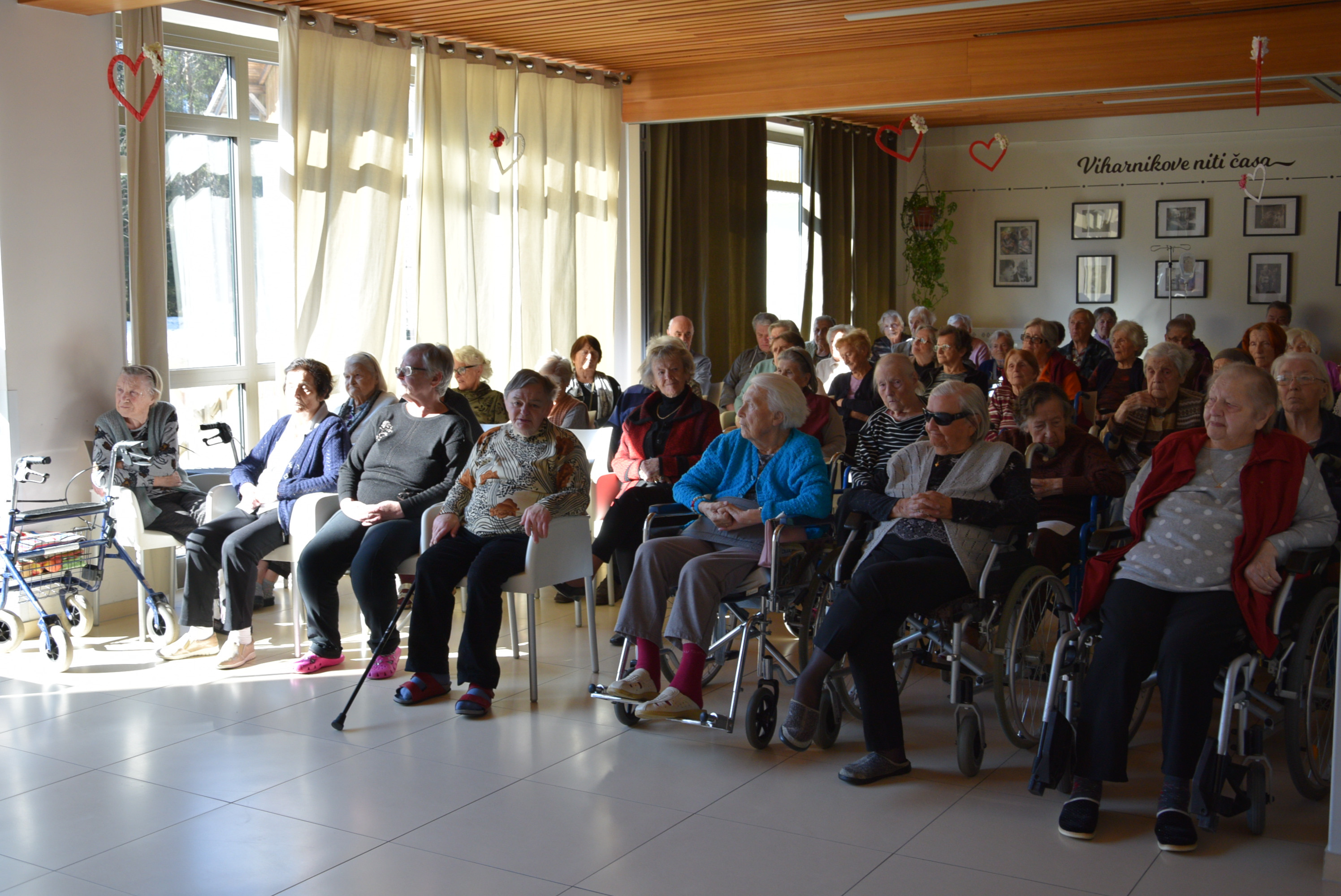 8. marec v domu Viharnik