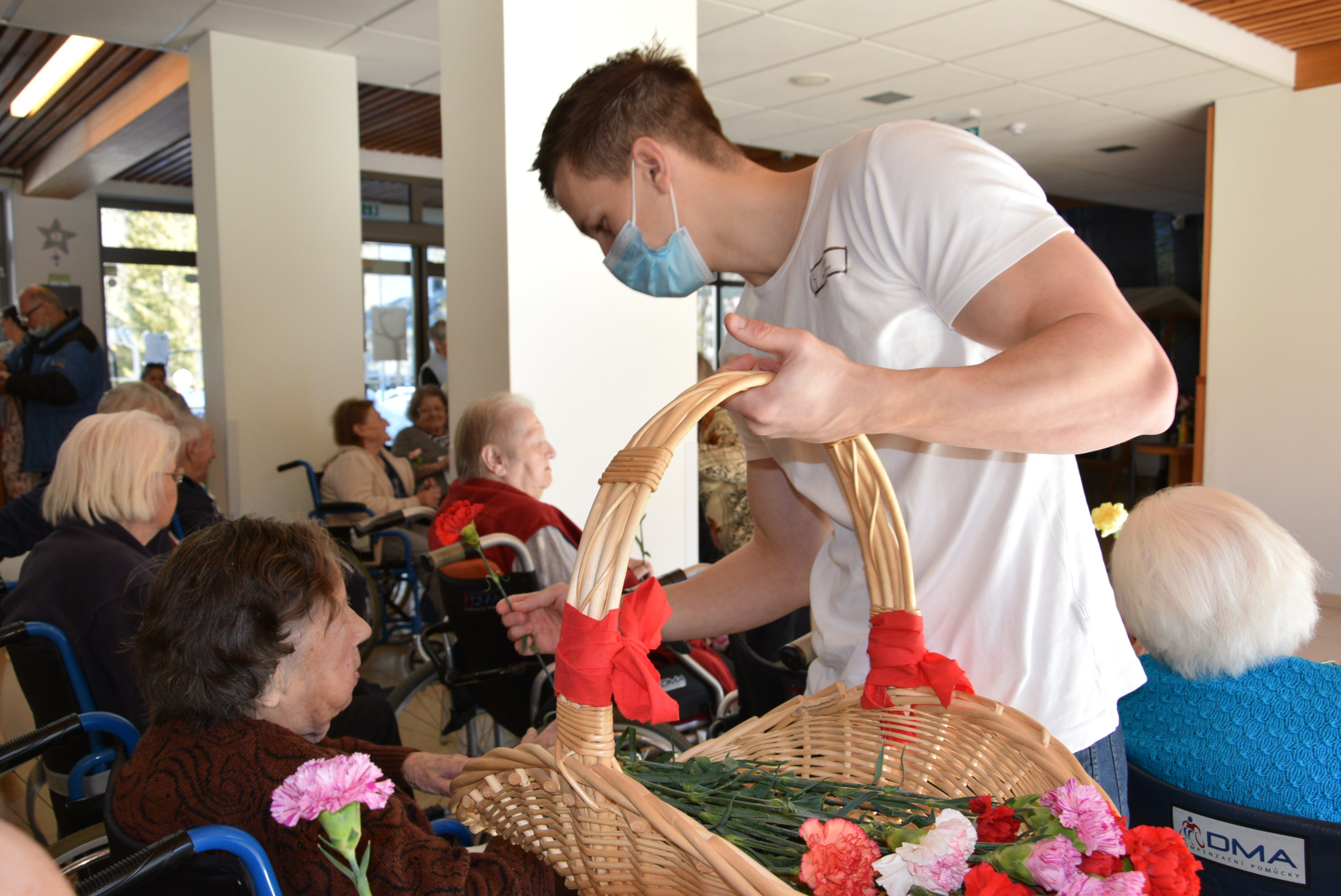 8. marec v domu Viharnik