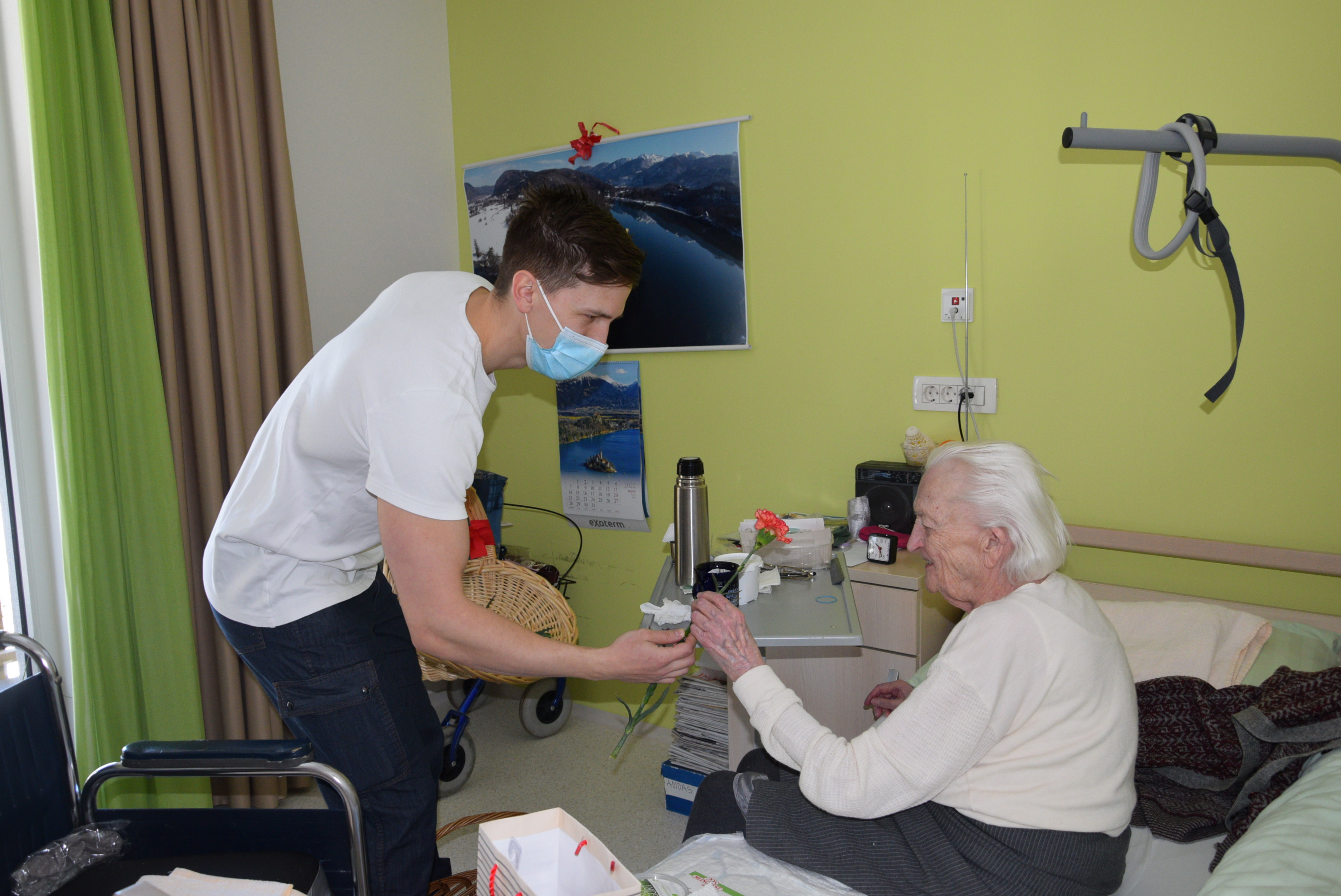 8. marec v domu Viharnik