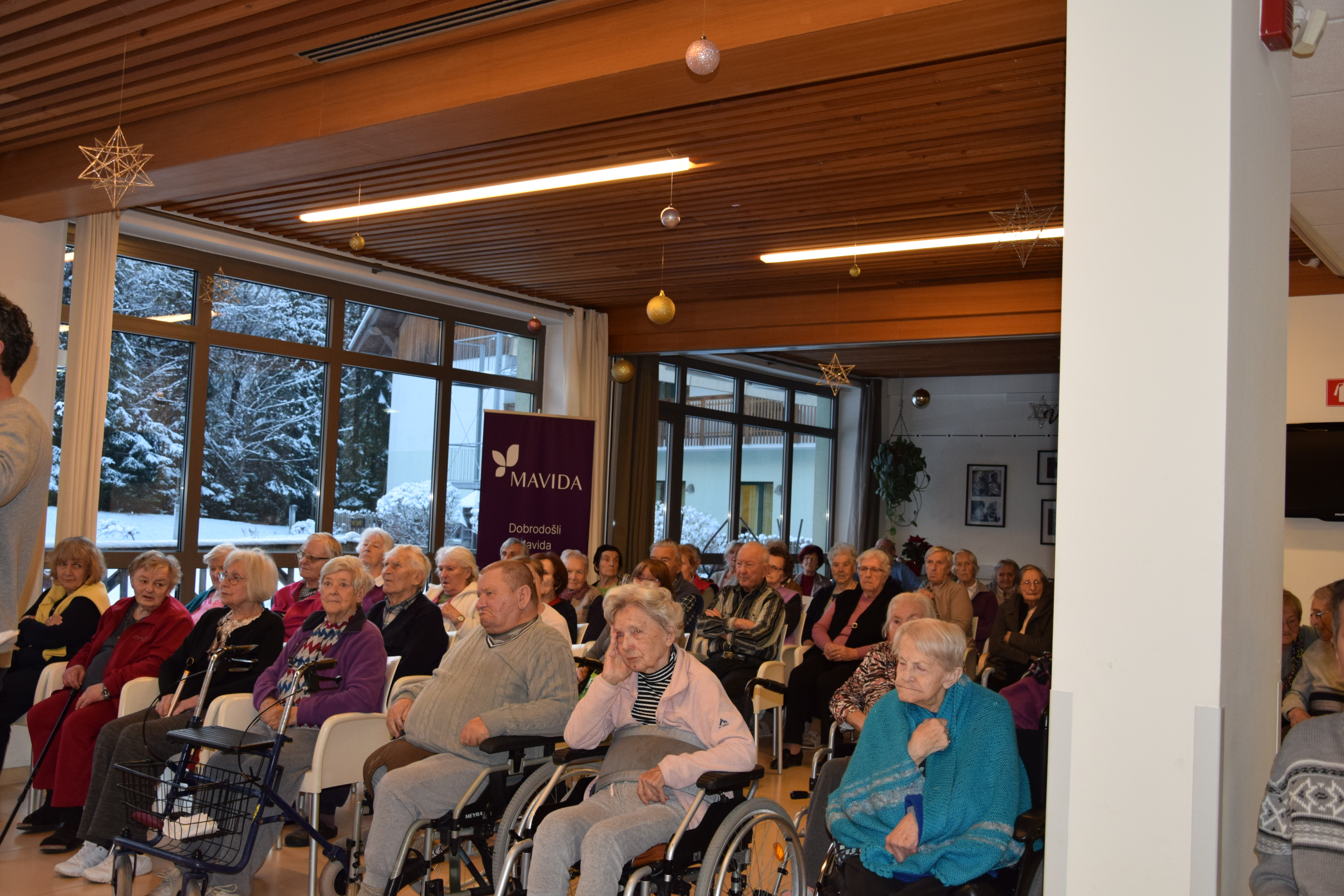 Božični koncert v avli