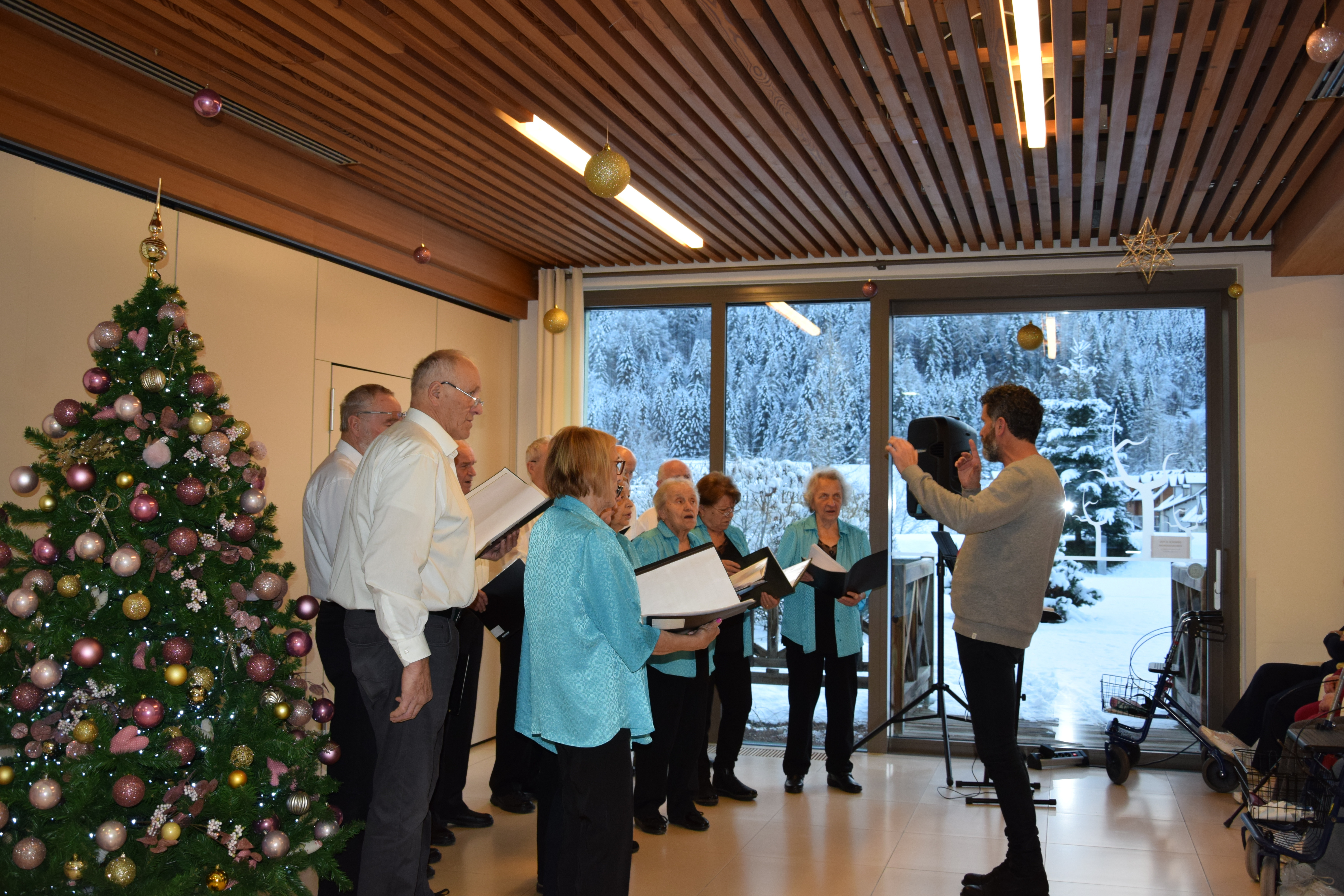 Božični koncert v avli