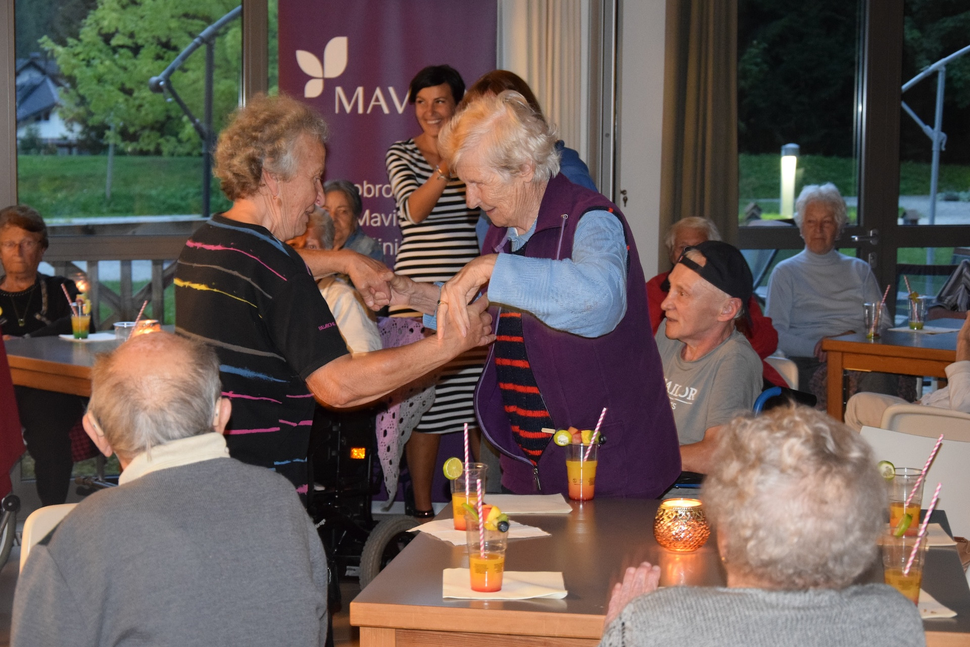 Dalmatinski večer s klapo Gallus v avli