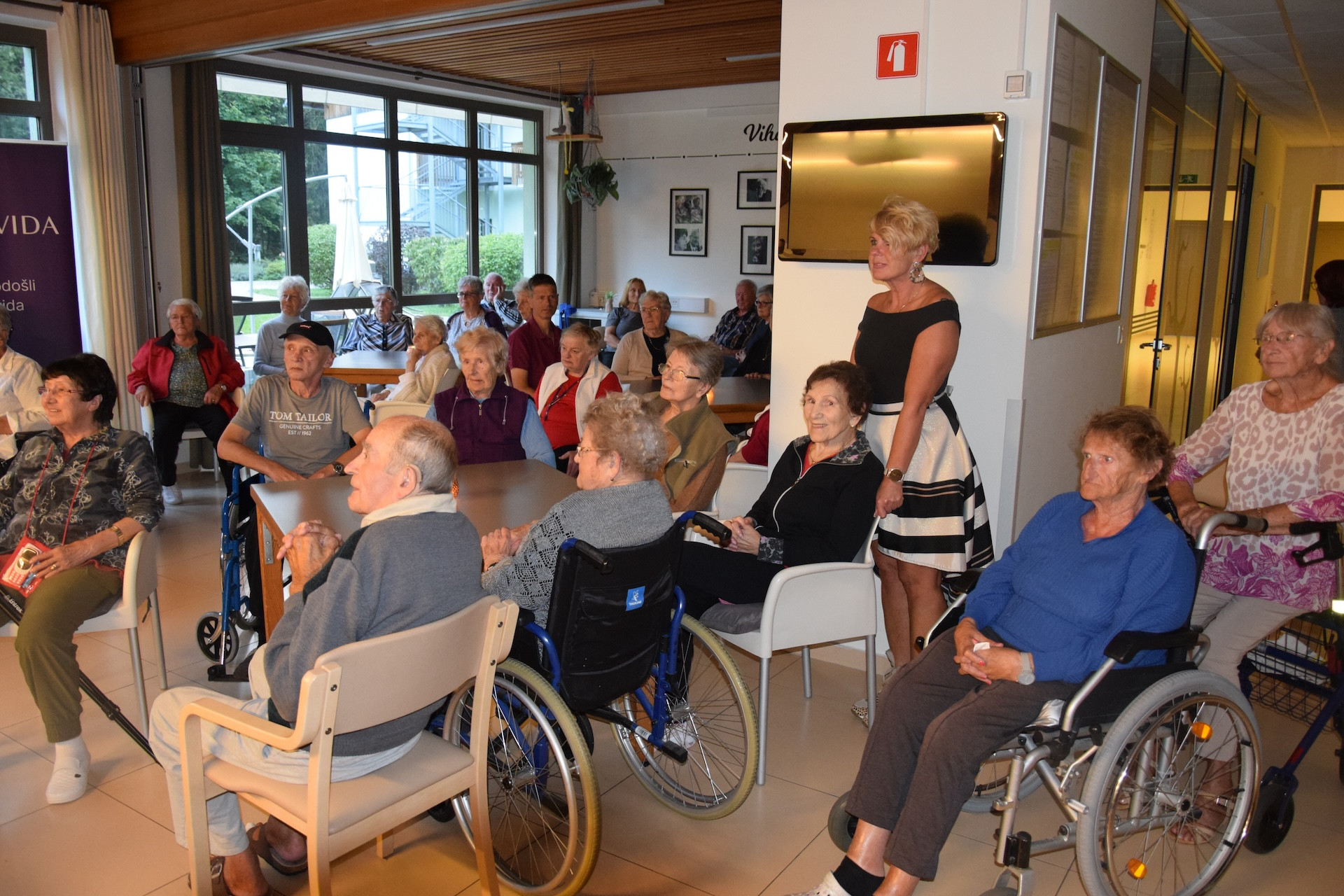 Dalmatinski večer s klapo Gallus v avli