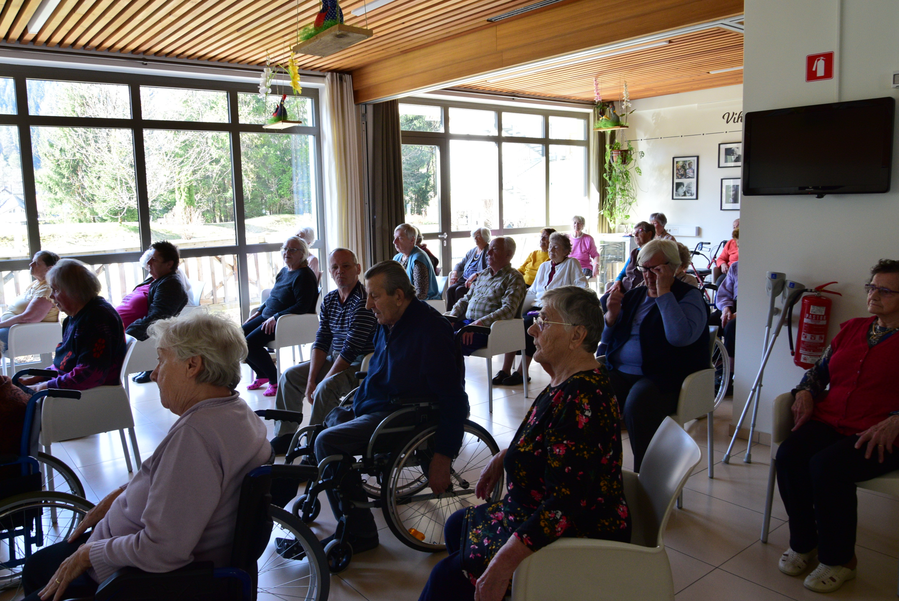 Dan gibanja: Telovadimo skupaj v avli