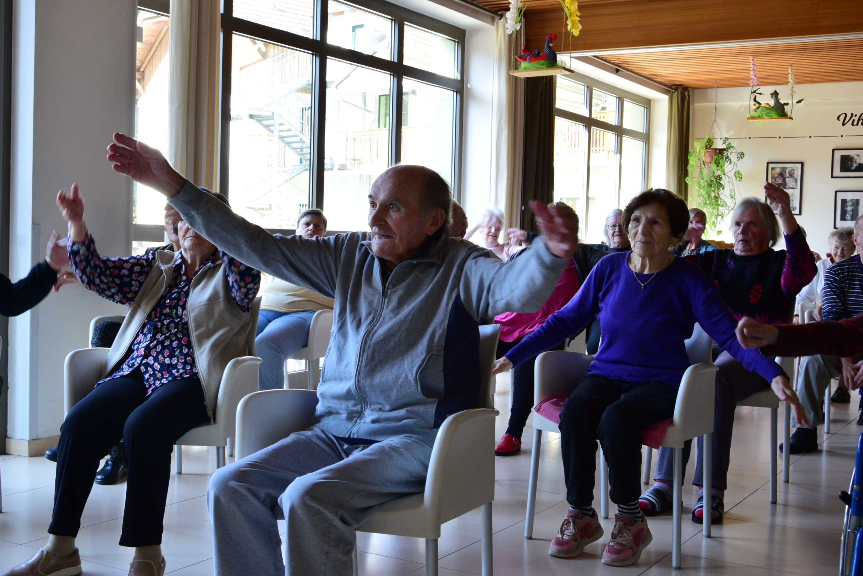 Dan gibanja: Telovadimo skupaj v avli