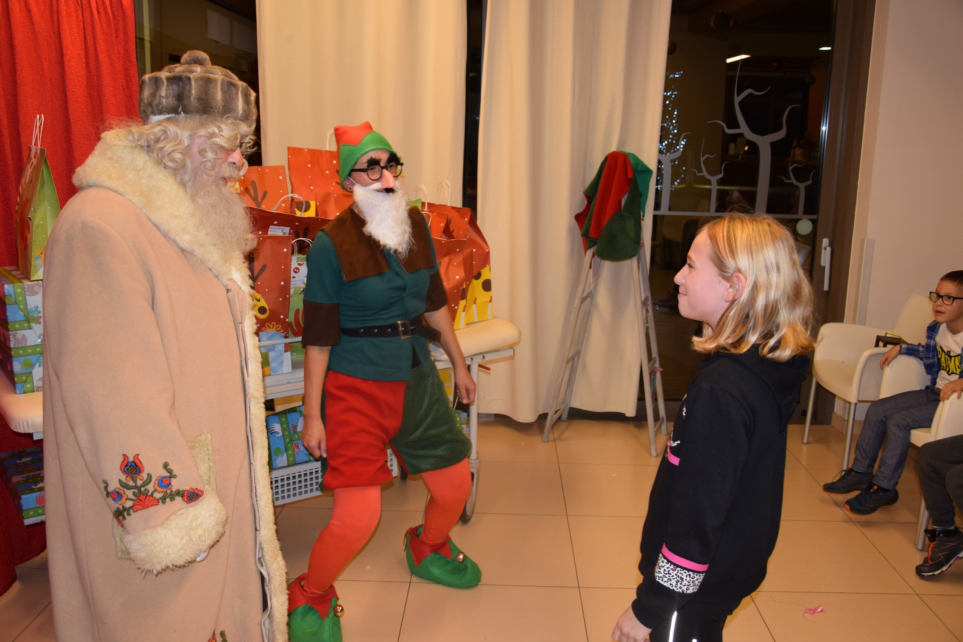 Dedek Mraz prišel je med nas