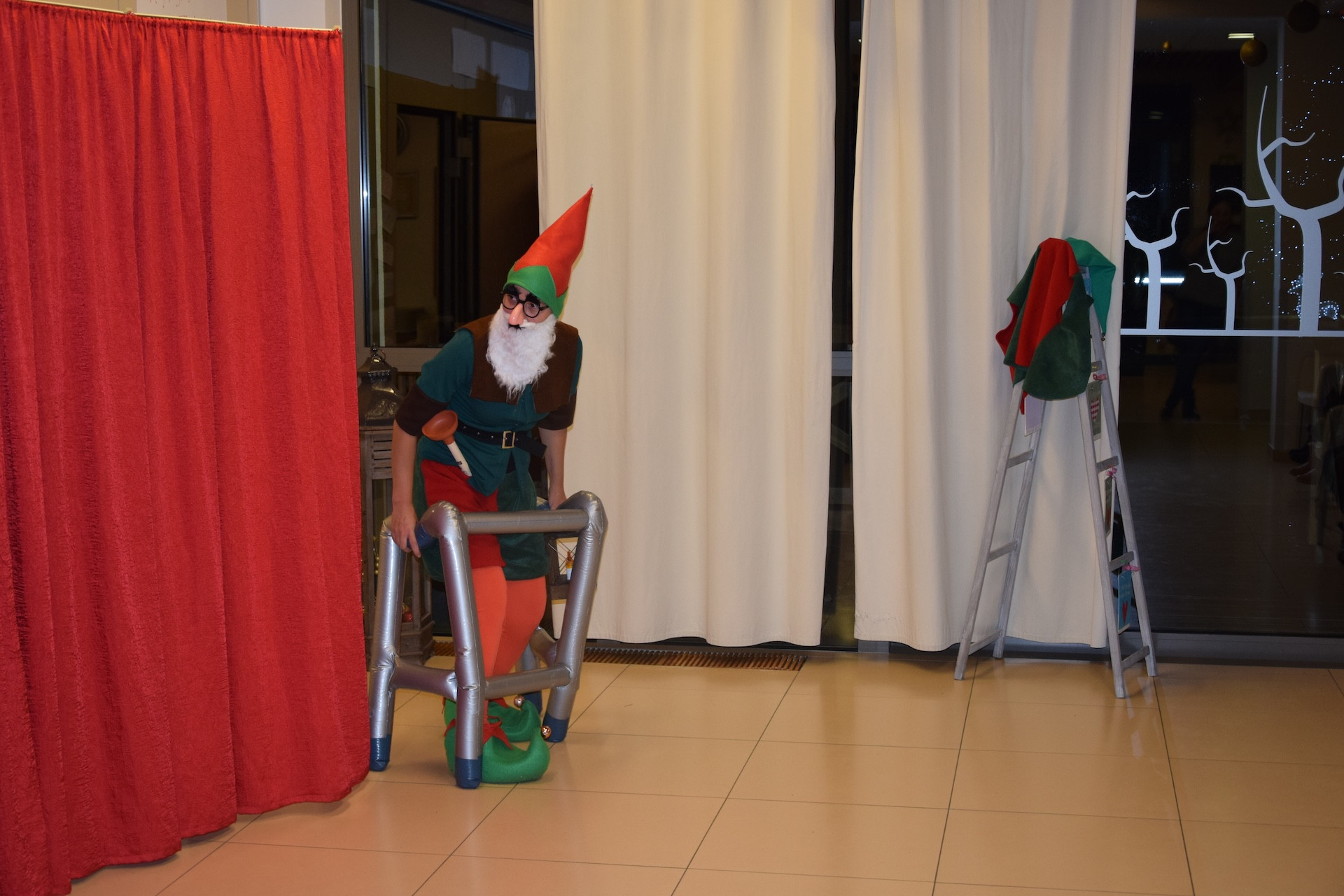 Dedek Mraz prišel je med nas