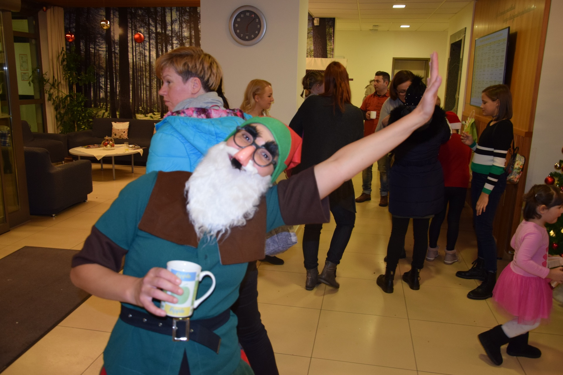 Dedek Mraz prišel je med nas