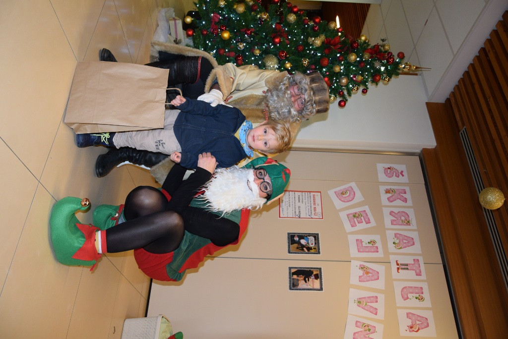 Dedek mraz za otroke zaposlenih