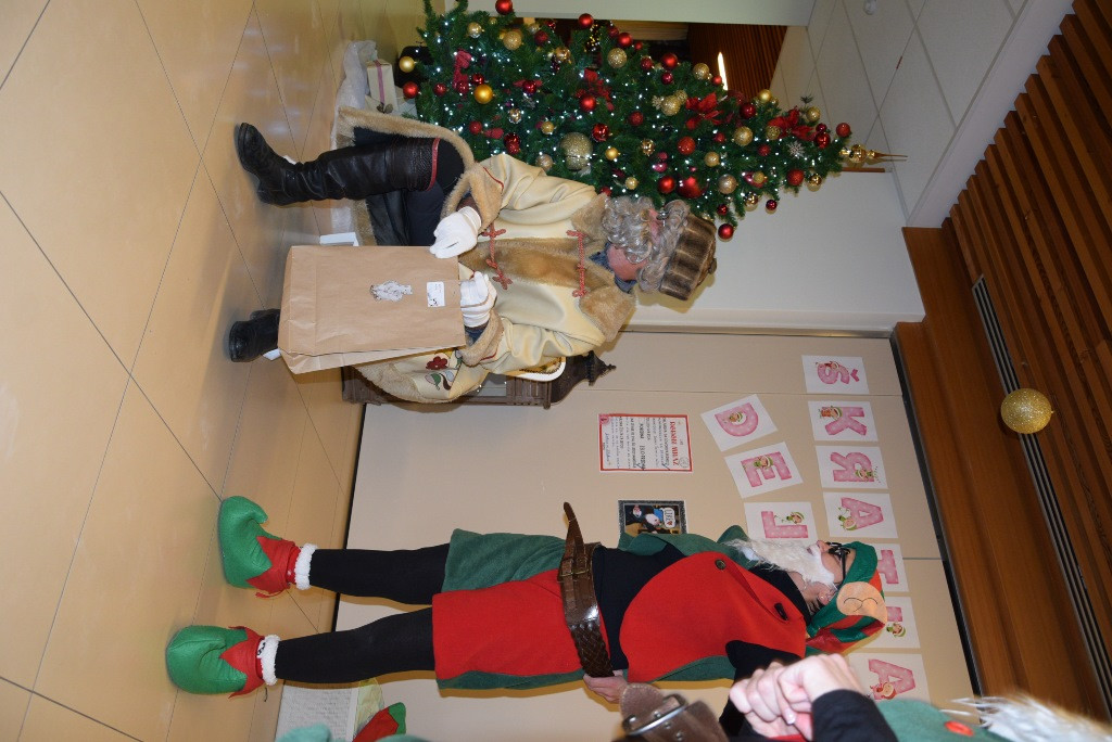 Dedek mraz za otroke zaposlenih