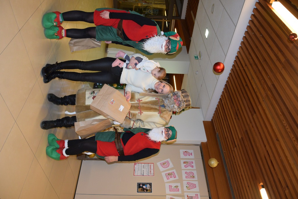 Dedek mraz za otroke zaposlenih