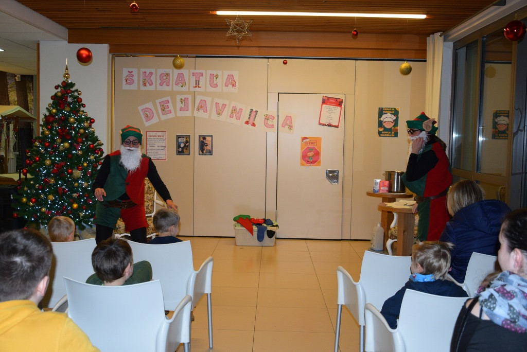 Dedek mraz za otroke zaposlenih