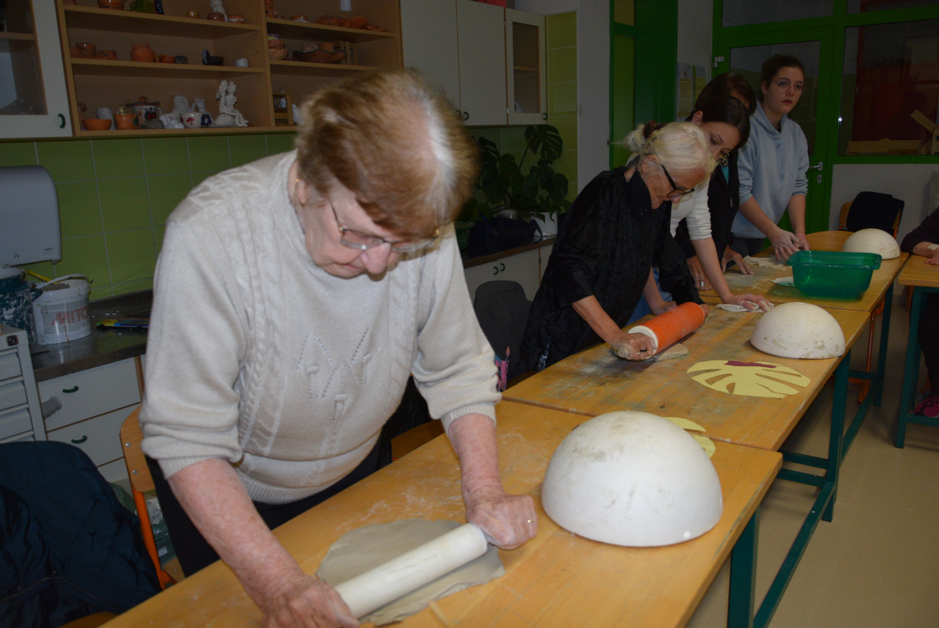 Delavnica z glino v OŠ Josipa Vandota