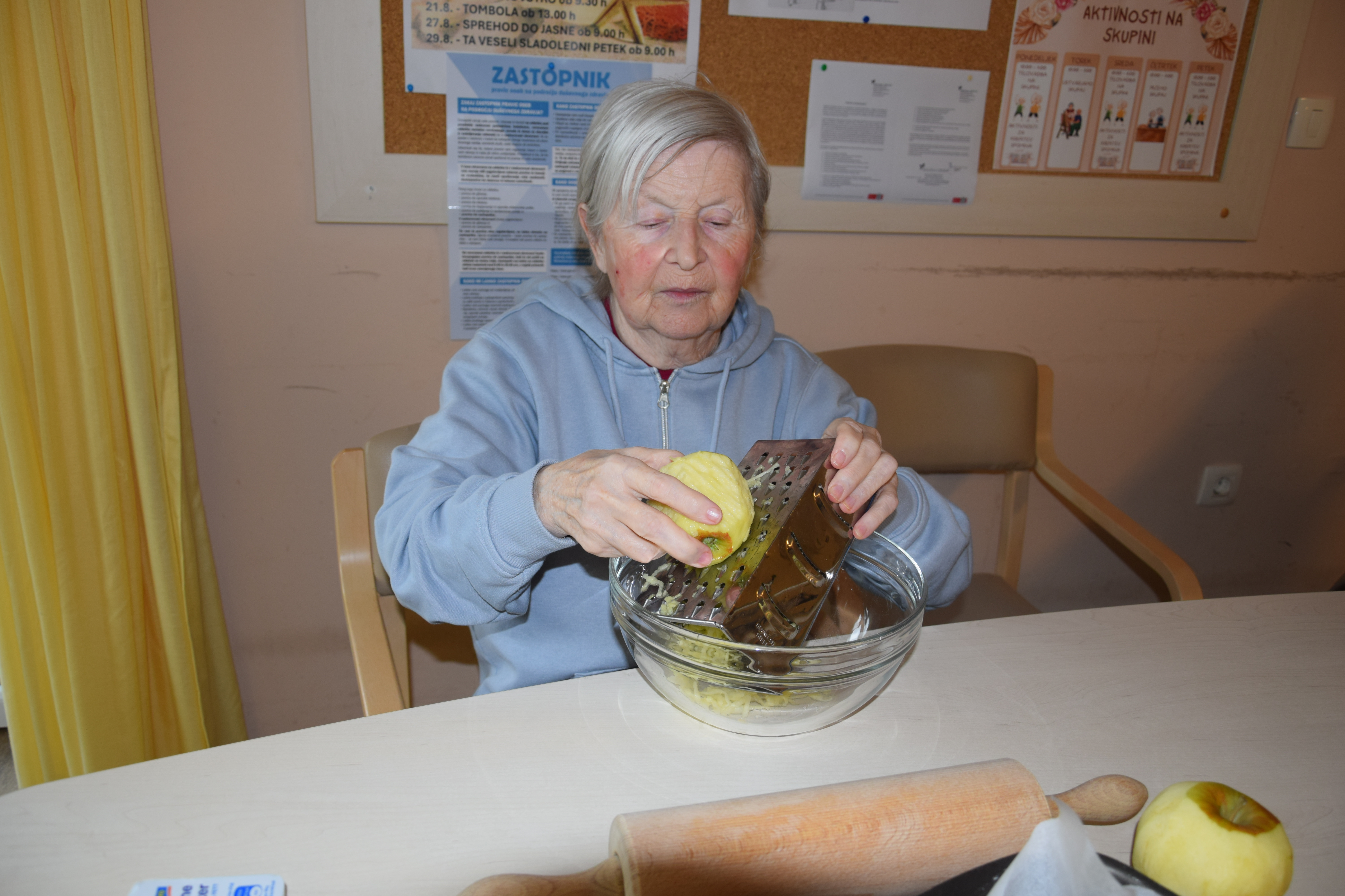 Delavnice po skupinah v avgustu