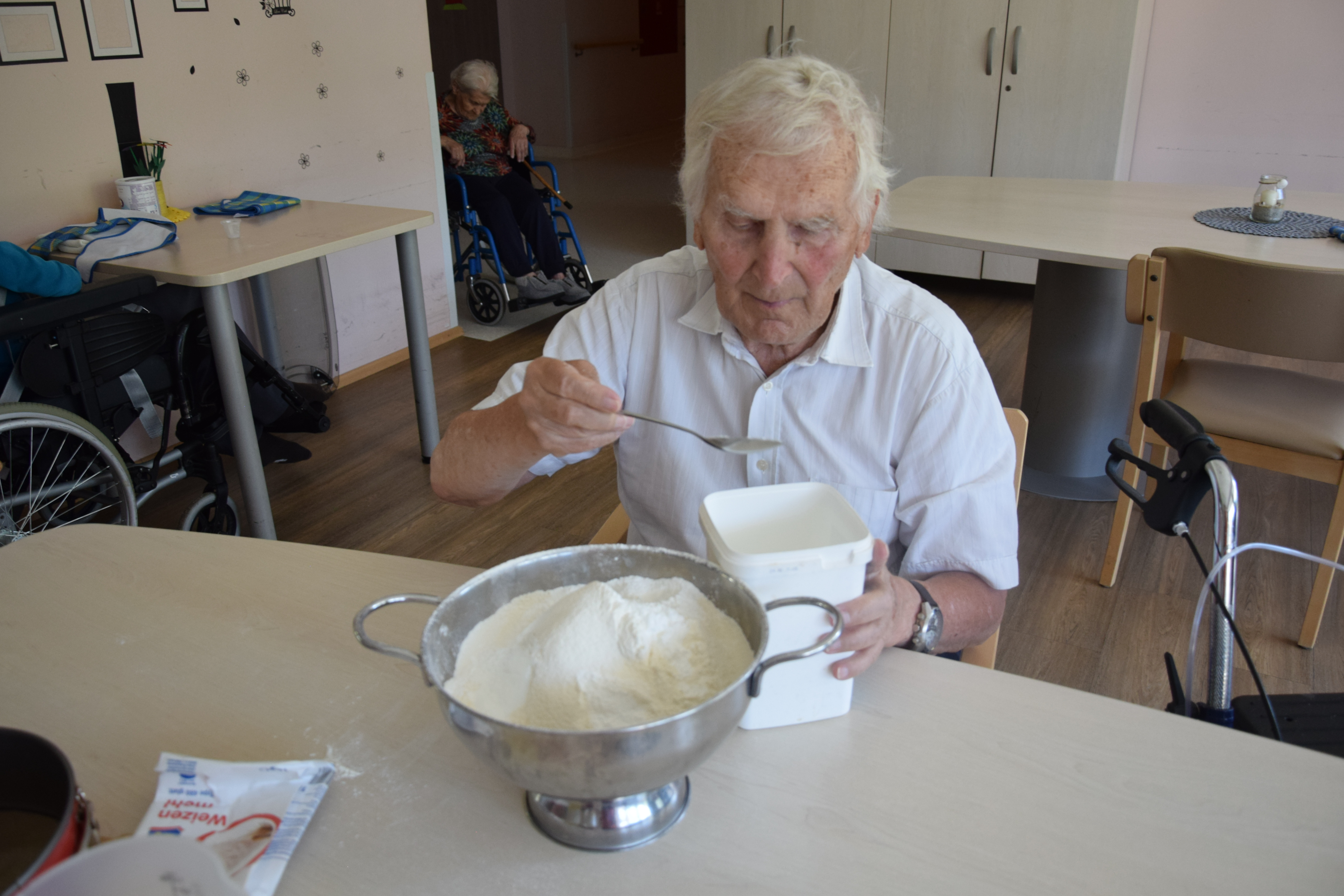 Delavnice po skupinah v avgustu