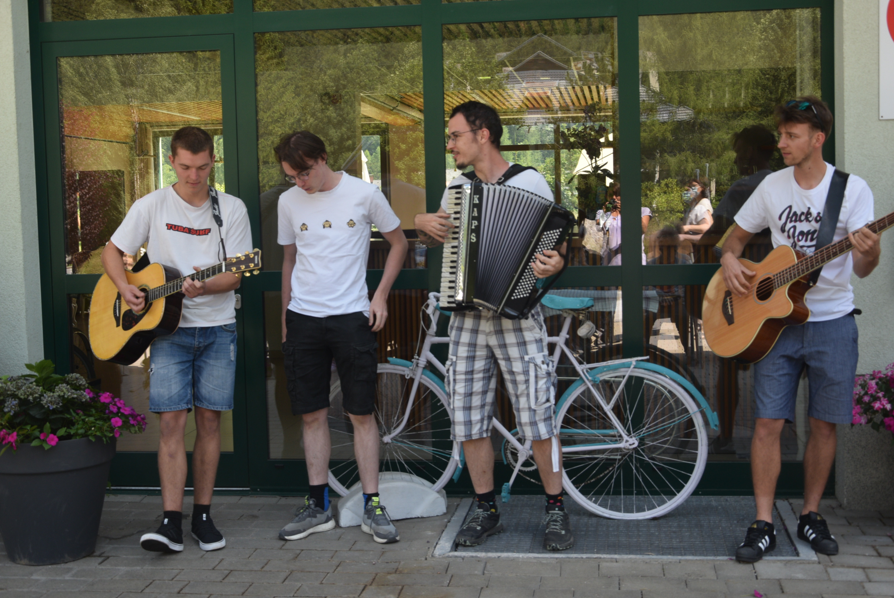 Gajst’n Band nas zopet razveseljuje