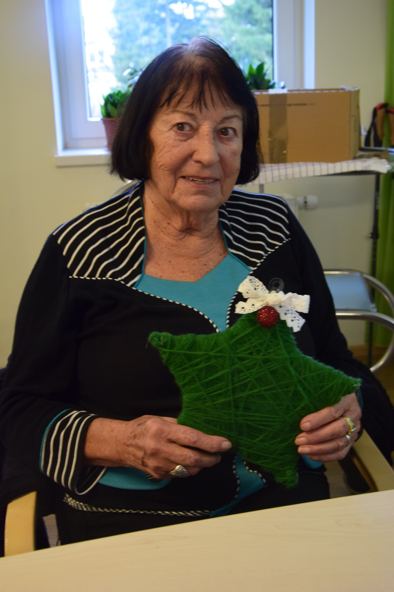 Izdelava adventnih venčkov na skupini Deseti brat