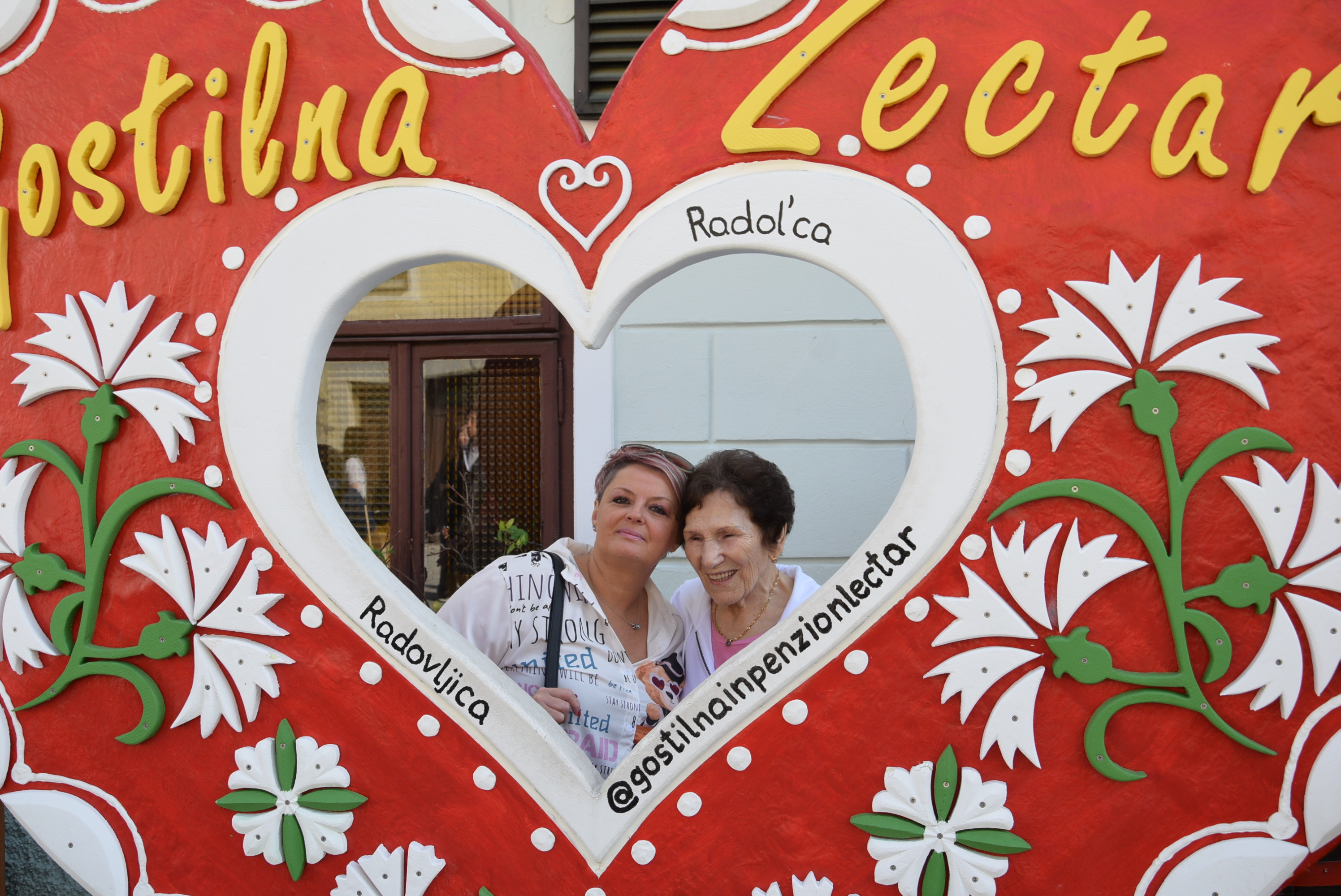 Izlet z ustvarjalci Bazarja