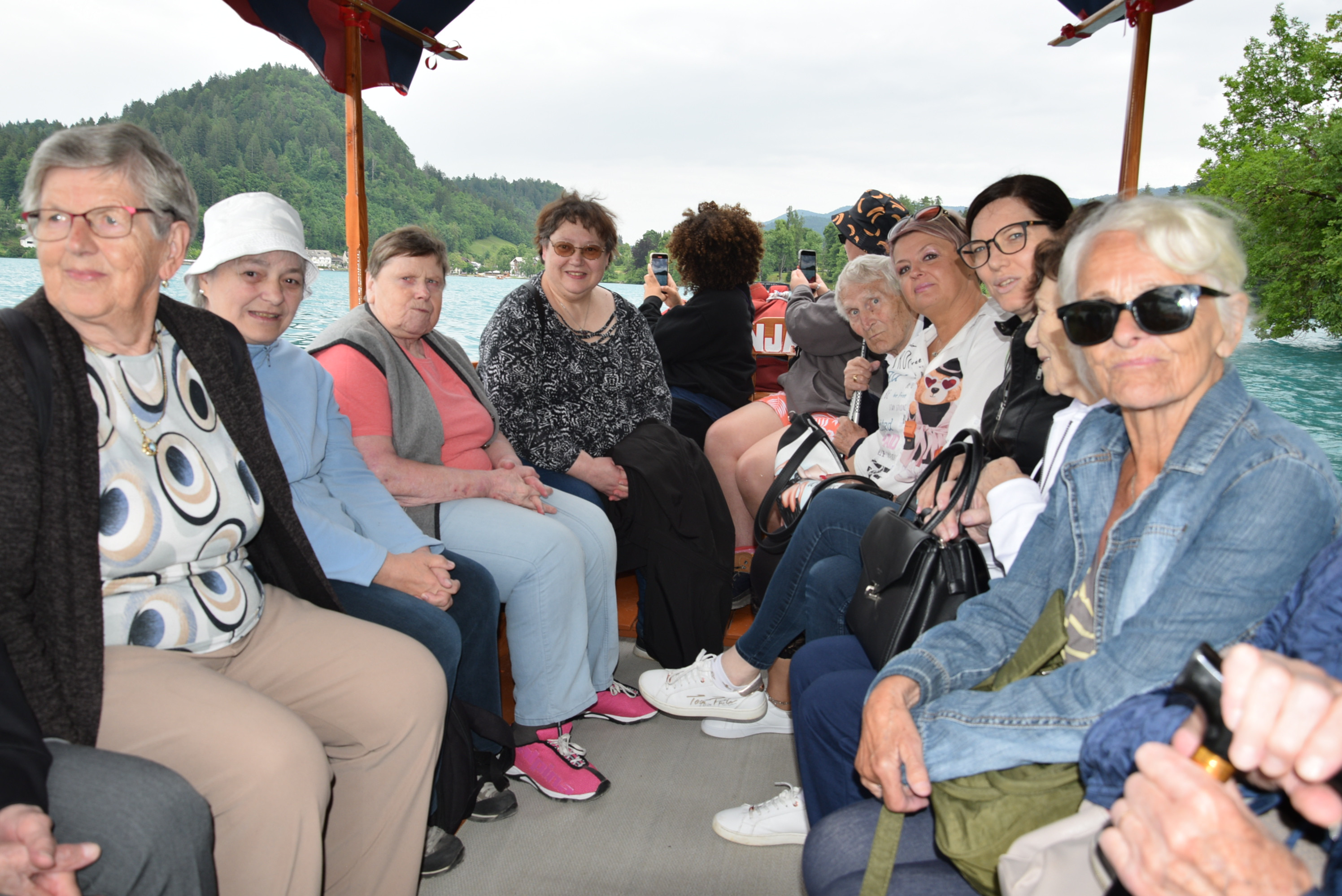 Izlet z ustvarjalci Bazarja