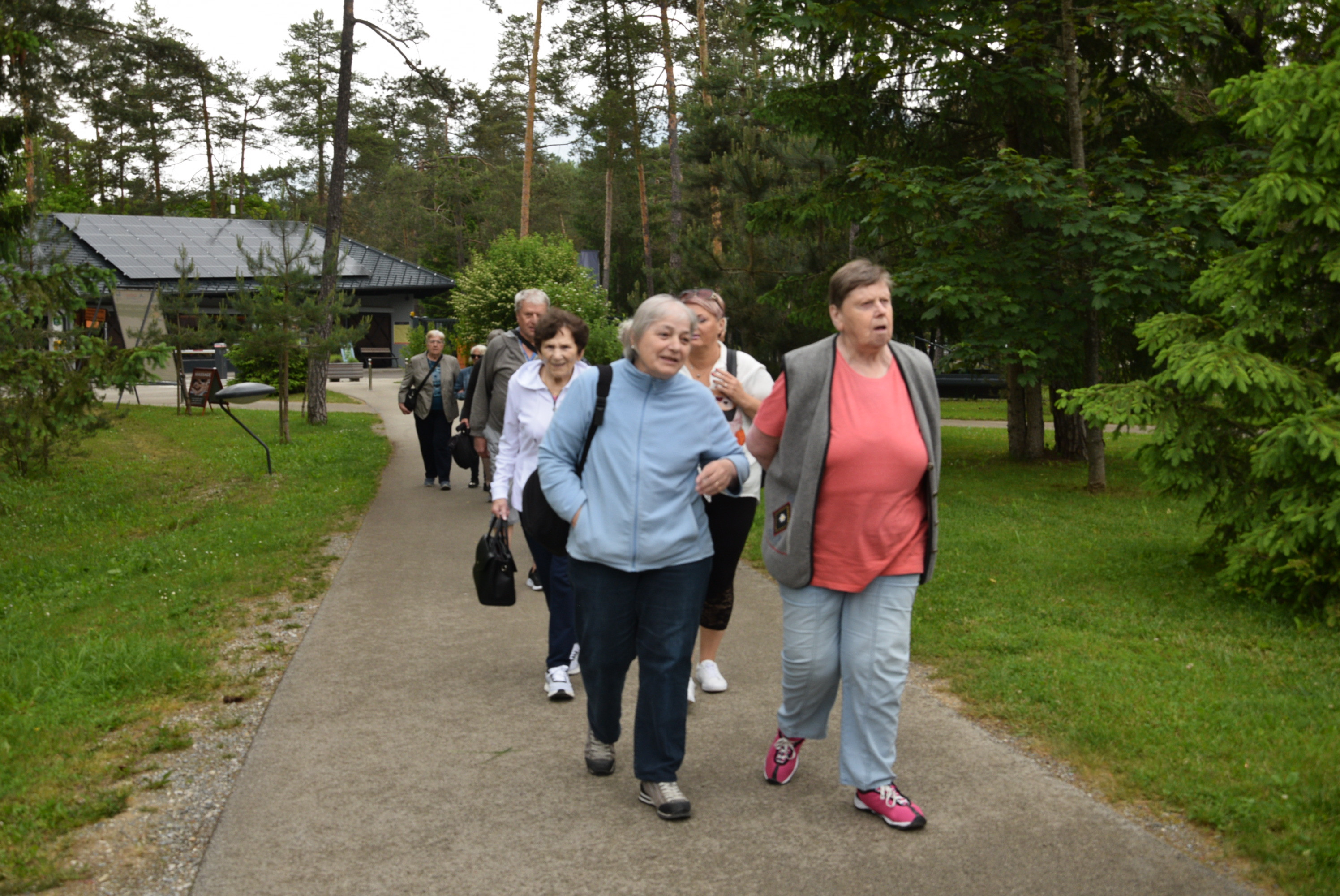 Izlet z ustvarjalci Bazarja