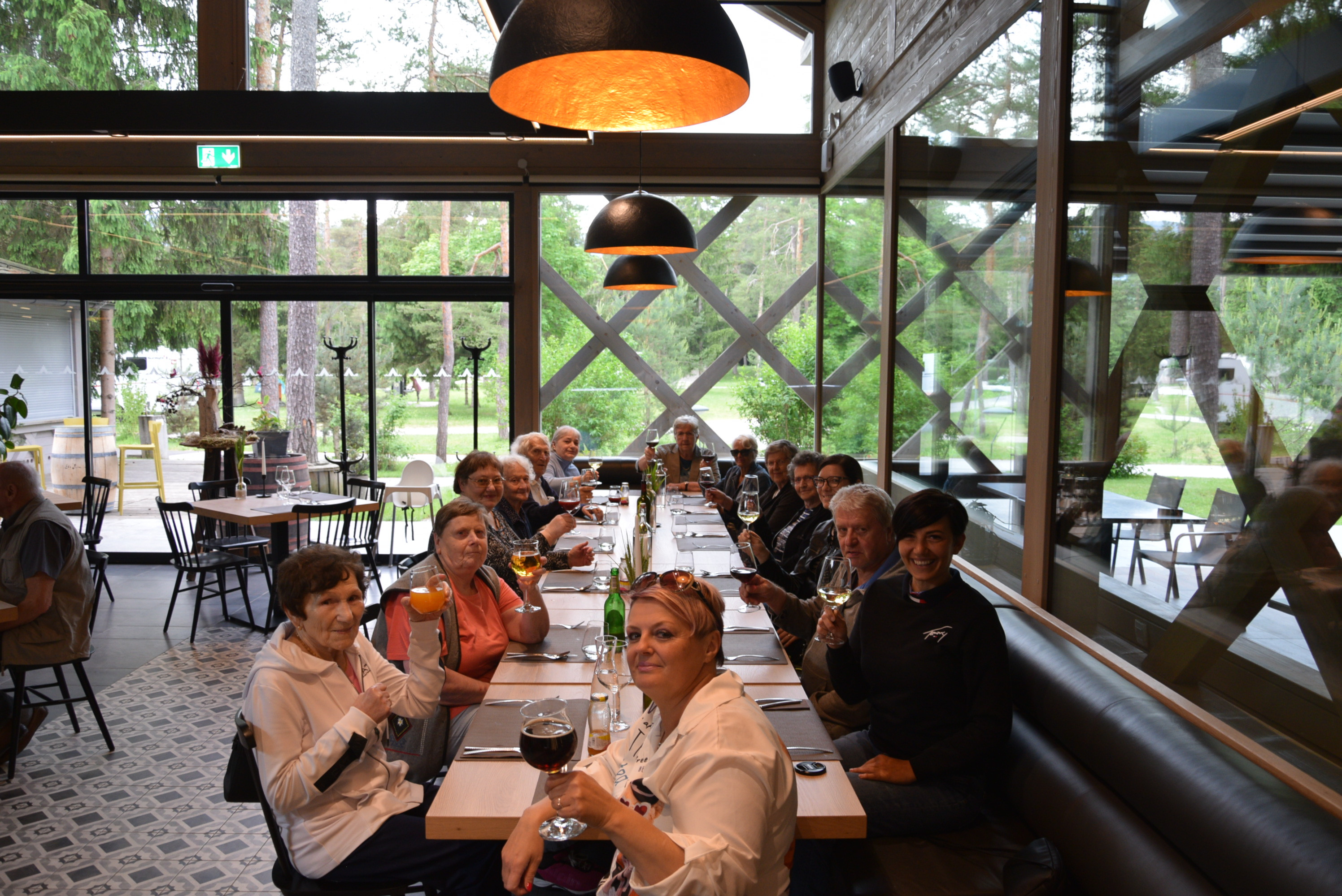 Izlet z ustvarjalci Bazarja