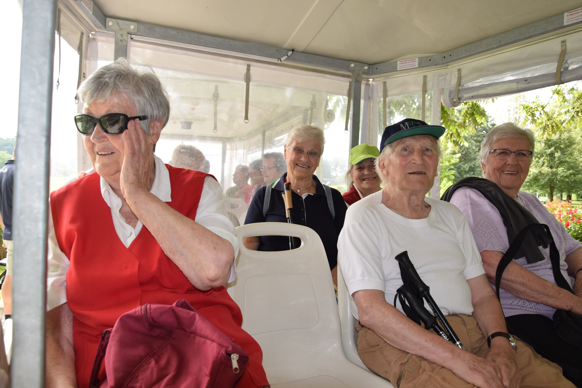 Izlet z ustvarjalci Bazarja