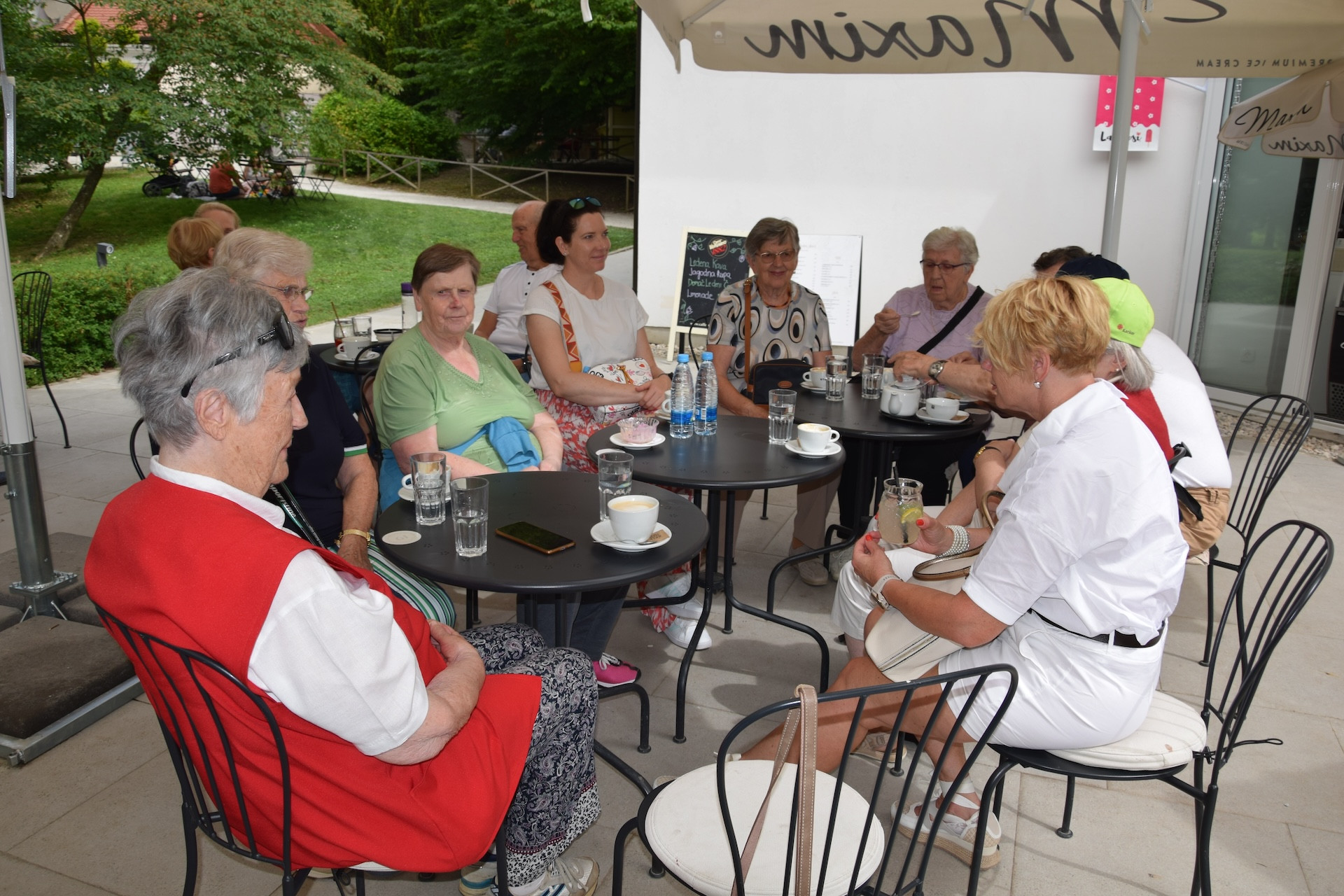 Izlet z ustvarjalci Bazarja