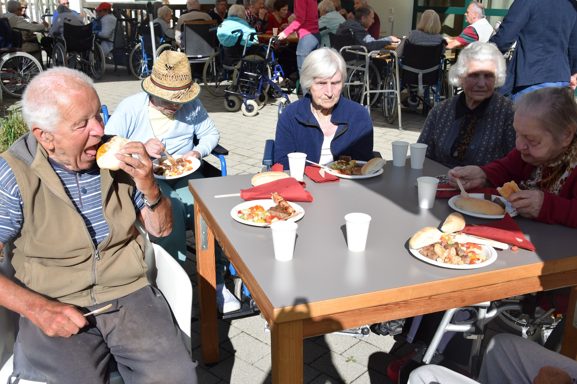 Jesenski piknik v parku