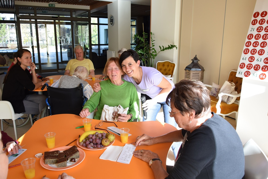 Jesensko obarvana oktobrska tombola