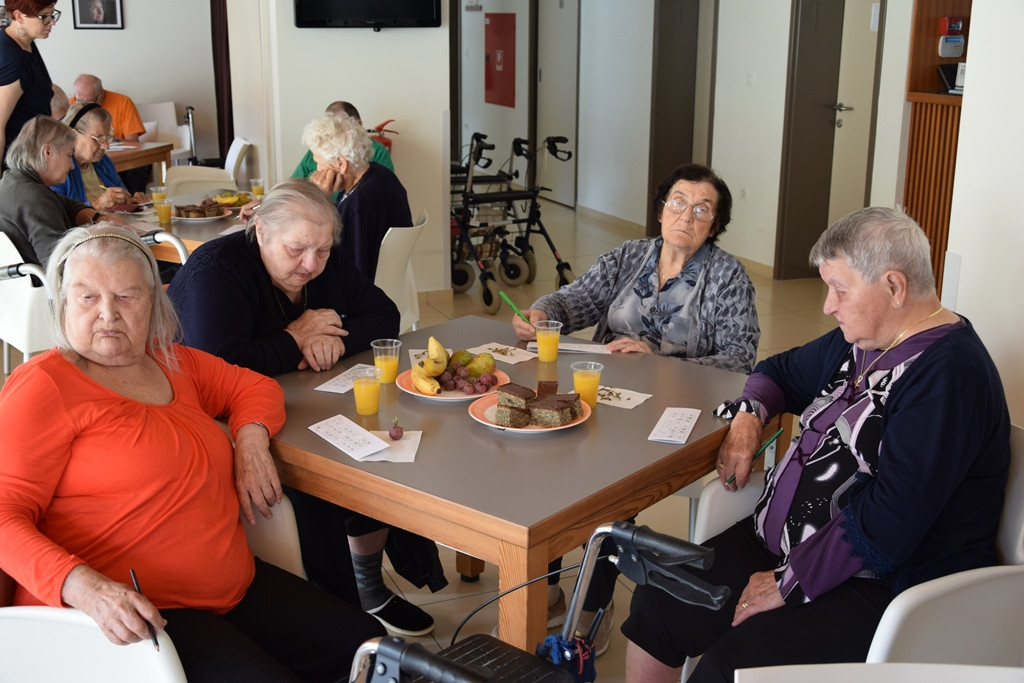 Jesensko obarvana oktobrska tombola