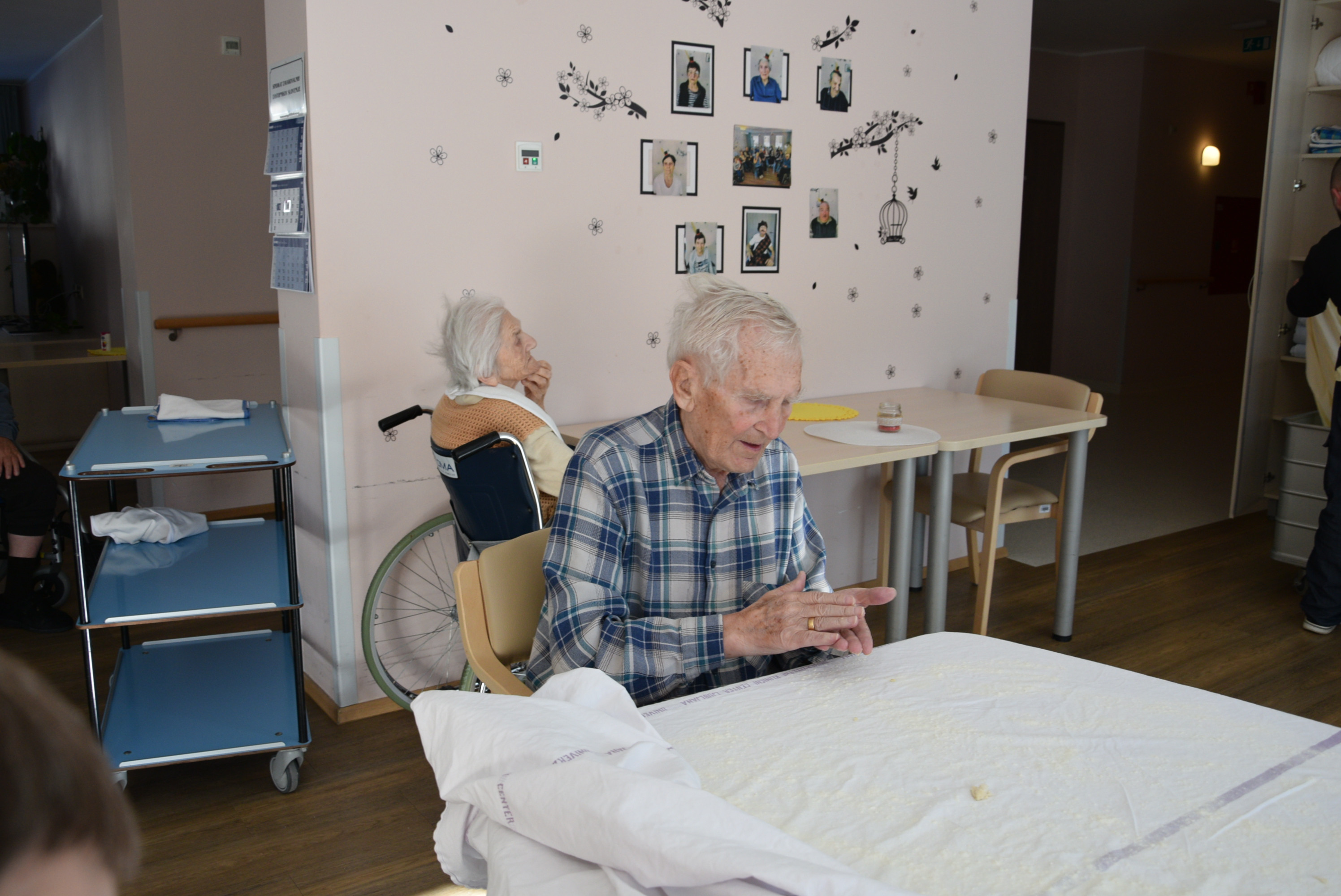 Ko pust potrka na vrata