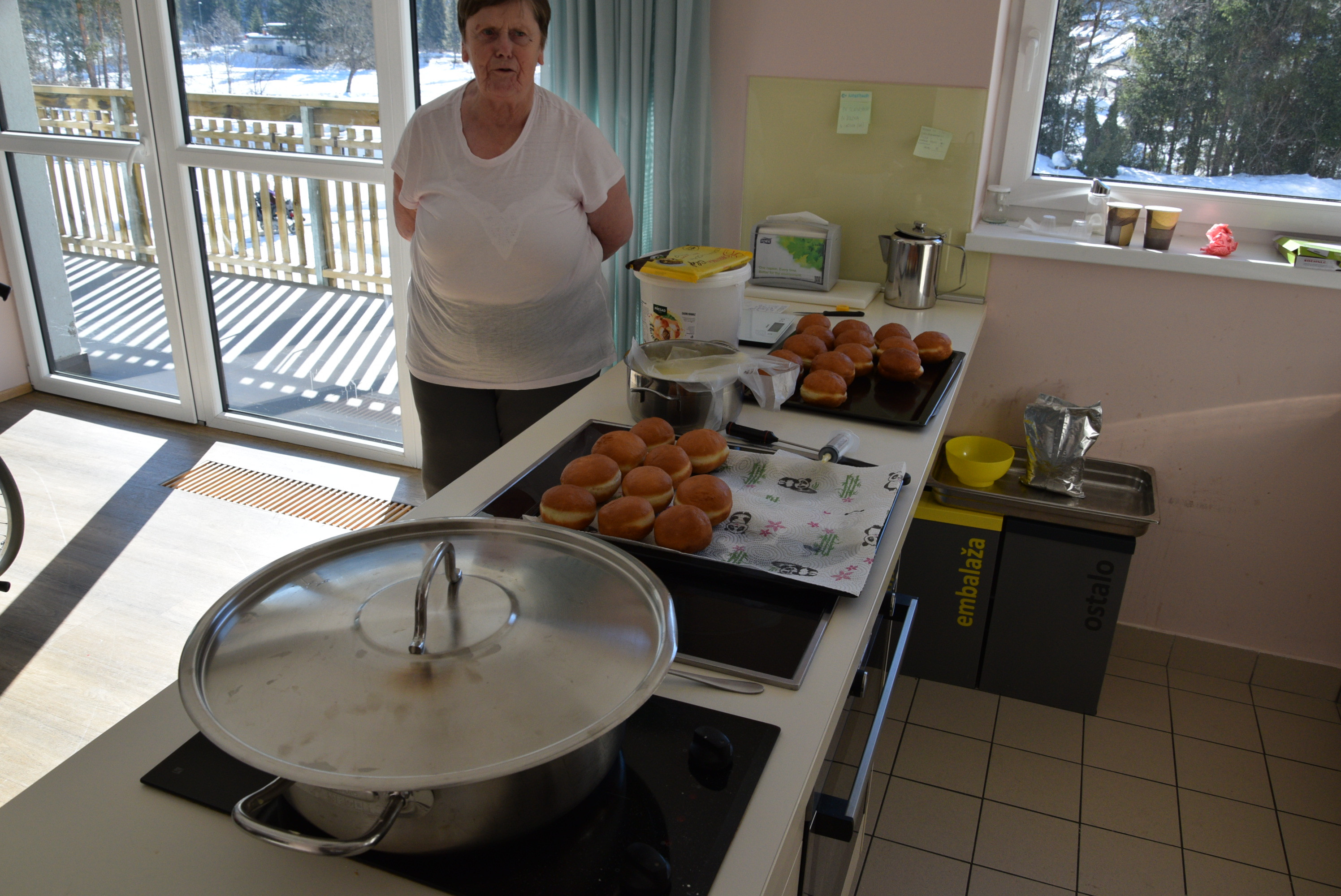 Ko pust potrka na vrata