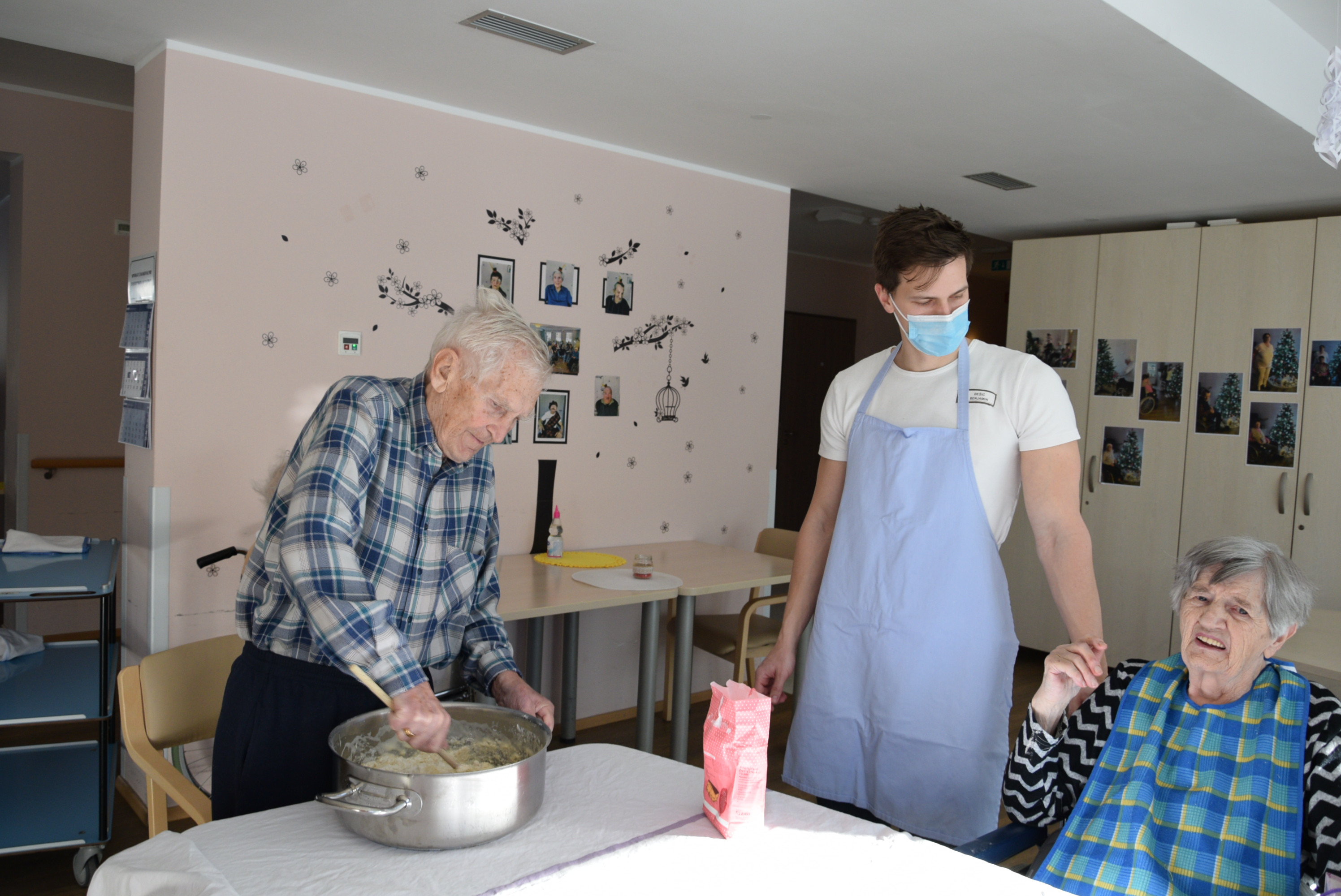 Ko pust potrka na vrata