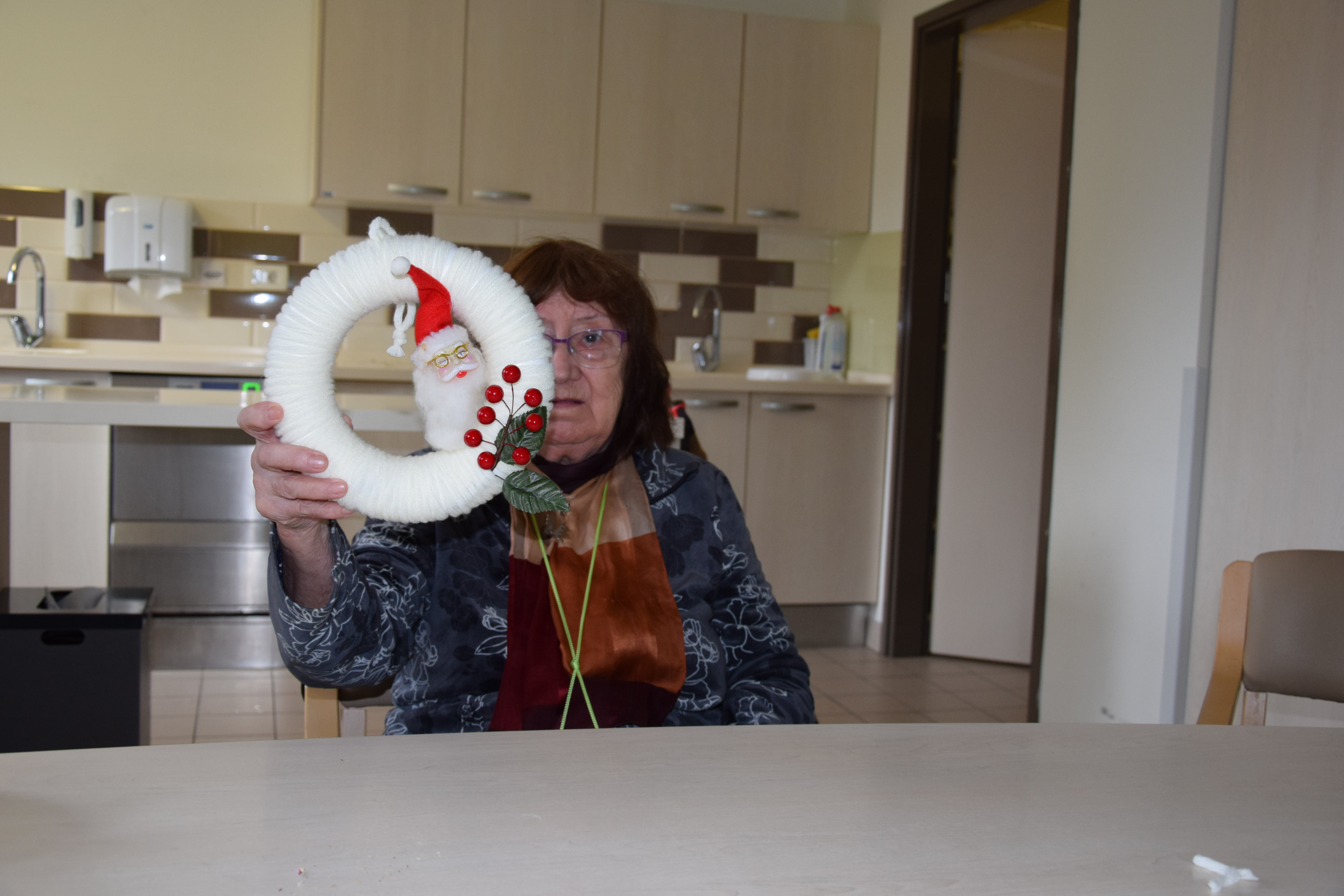 Kreativna delavnica: Izdelava adventnih vencev na skupini Deseti brat