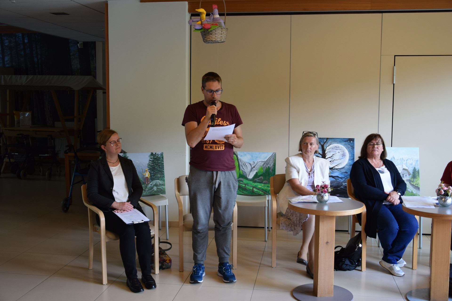 Literarno popoldne v avli - Zveza društev slepih in slabovidnih