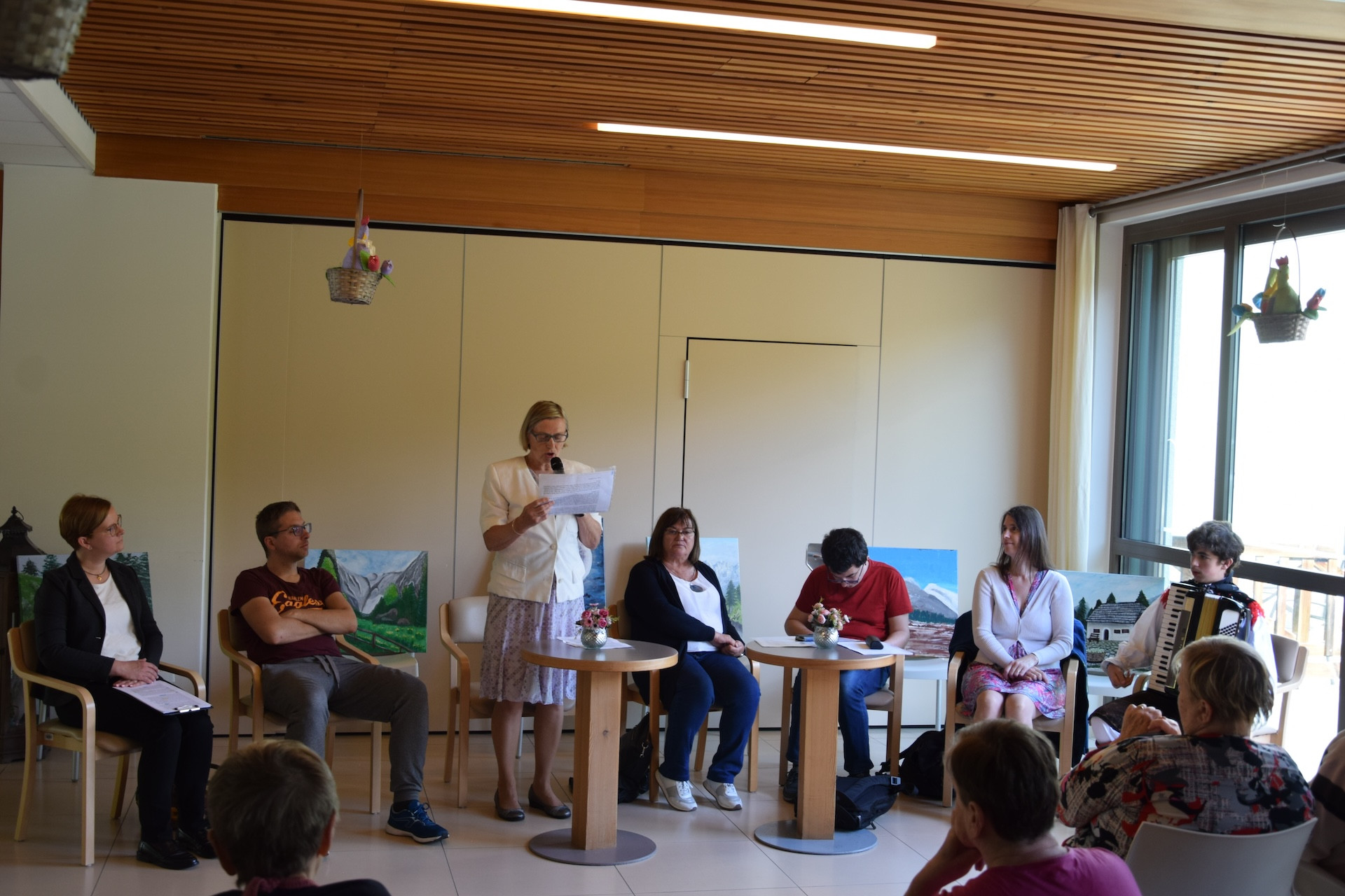 Literarno popoldne v avli - Zveza društev slepih in slabovidnih