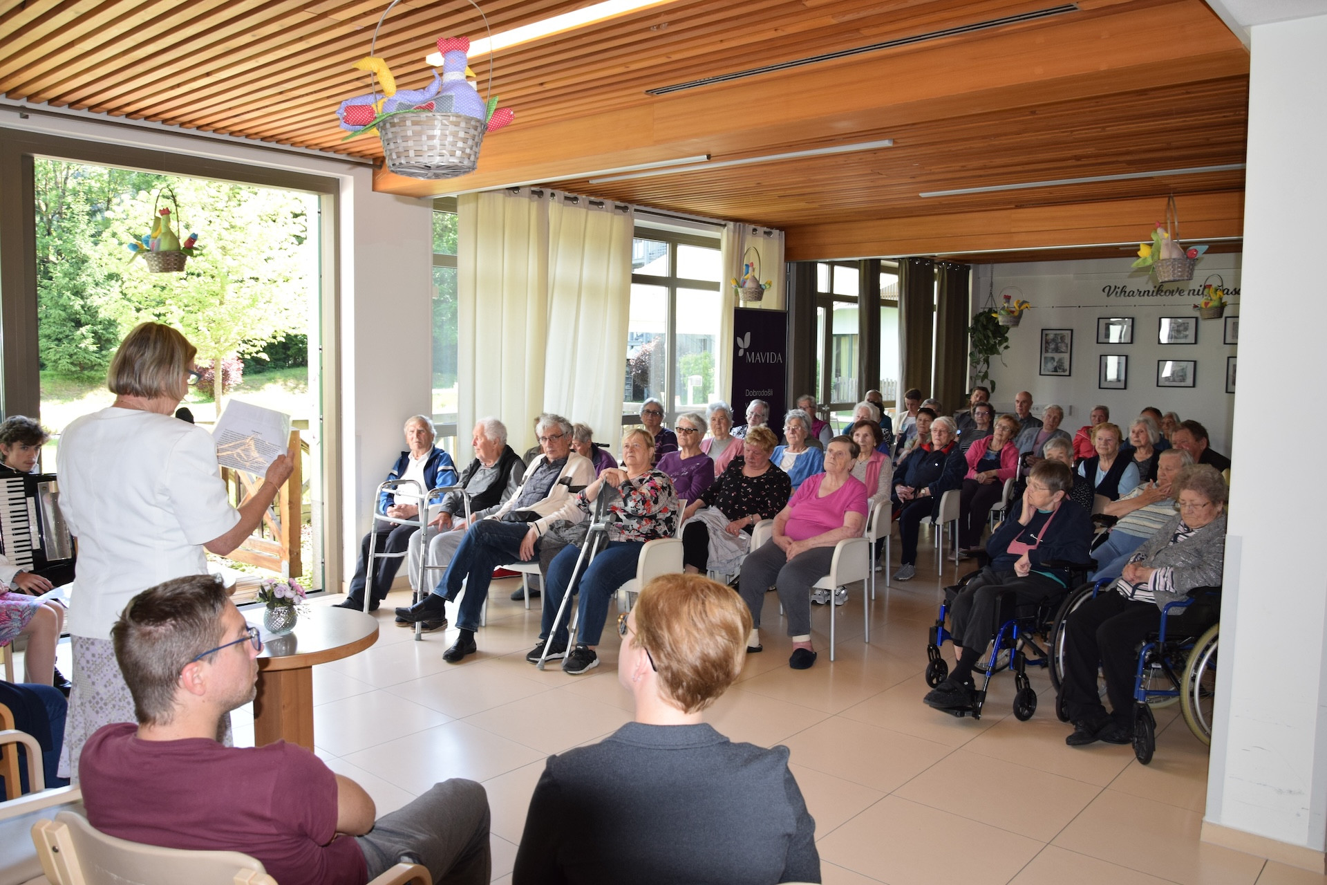 Literarno popoldne v avli - Zveza društev slepih in slabovidnih