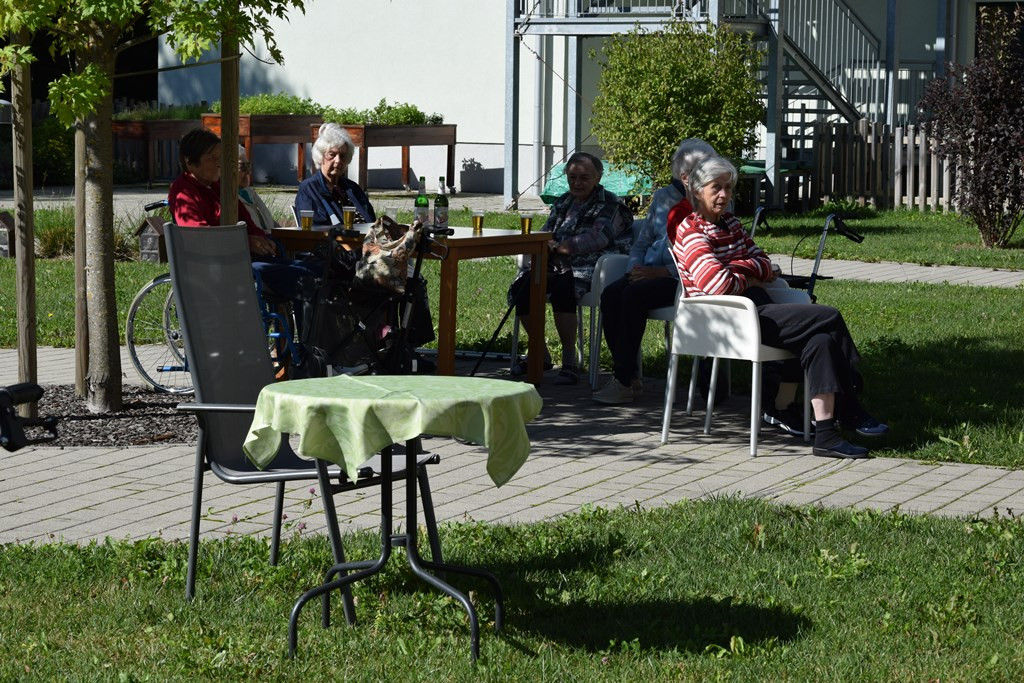 Marnjanje pr’ kofet v Viharniku