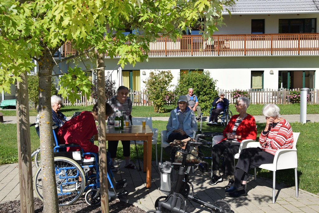 Marnjanje pr’ kofet v Viharniku