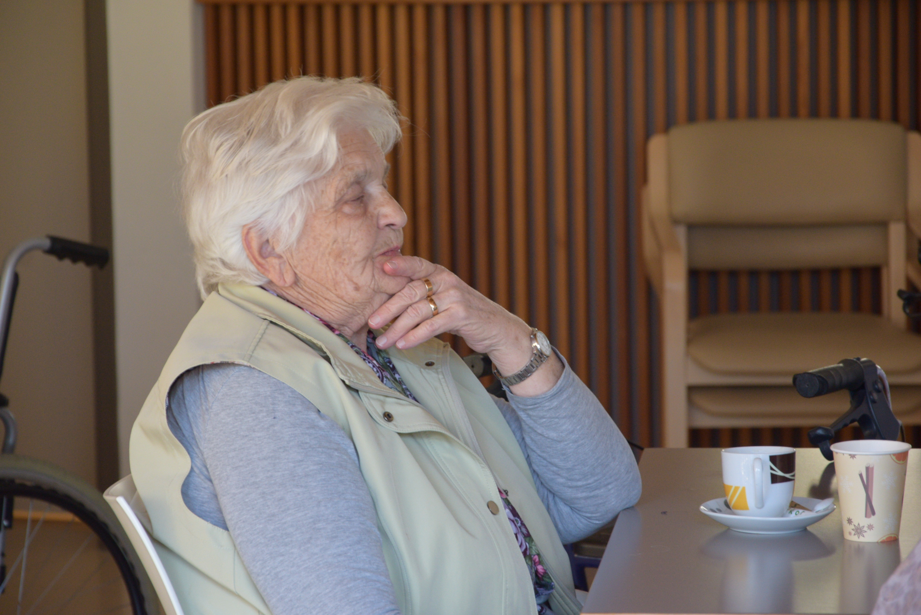 Materinski veseli petek