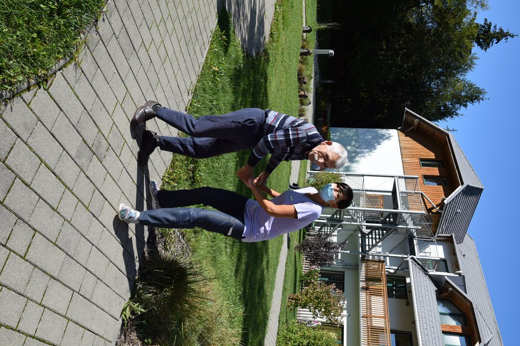 Mednarodni dan starejših v domu Viharnik