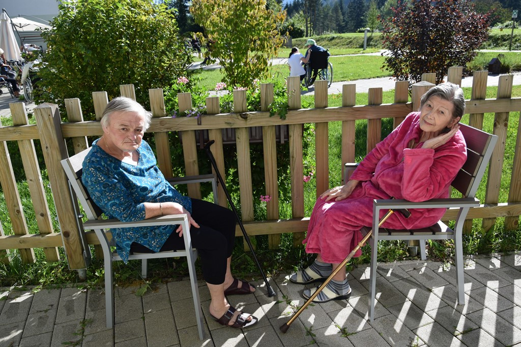 Mednarodni dan starejših v domu Viharnik