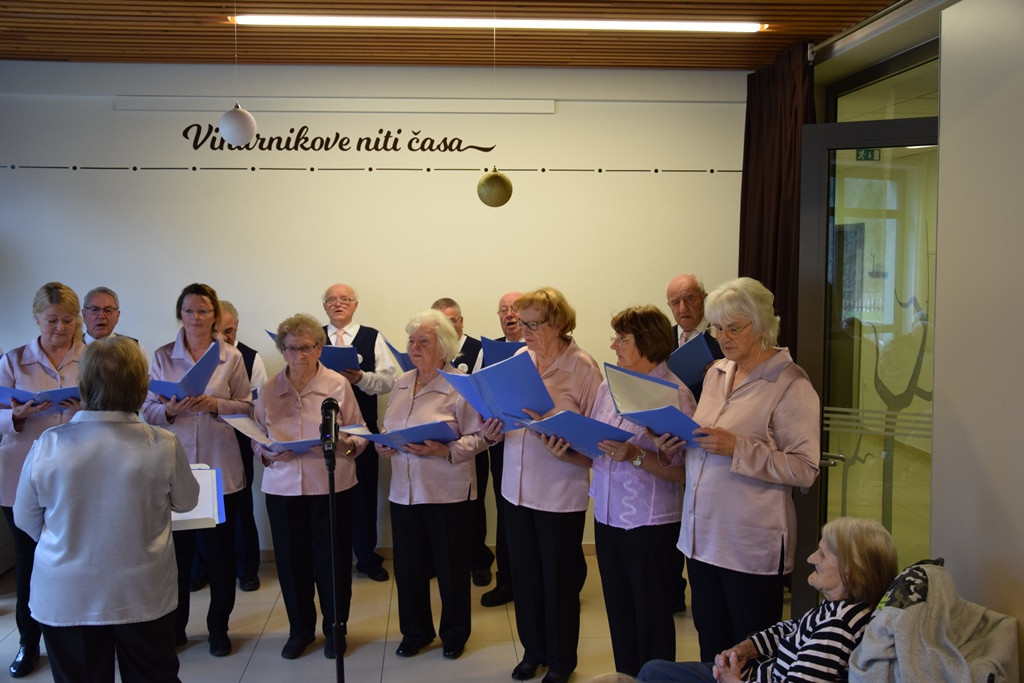 Mešani pevski zbor Slavček