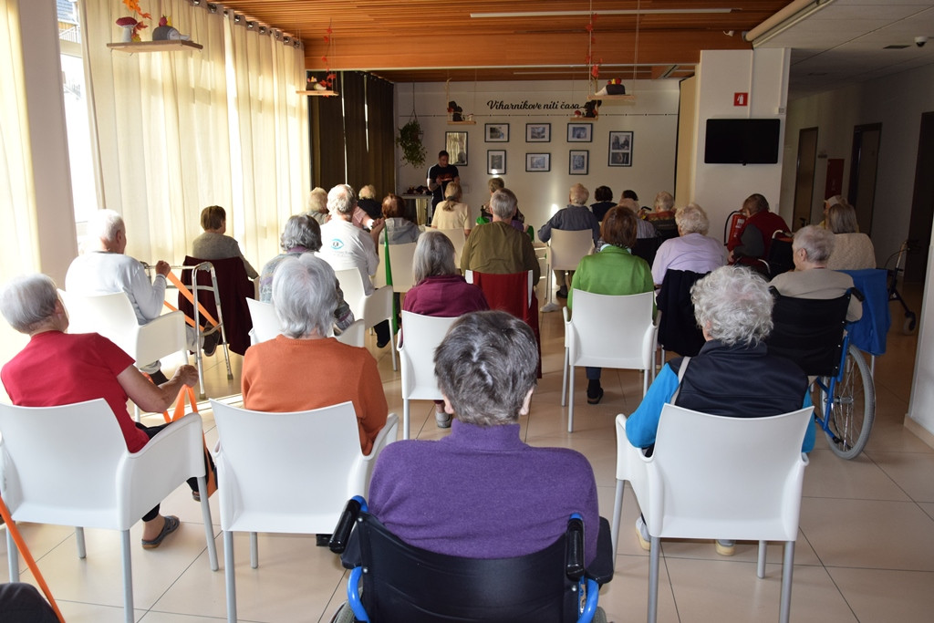 Naša zgodba o simbiozi giba