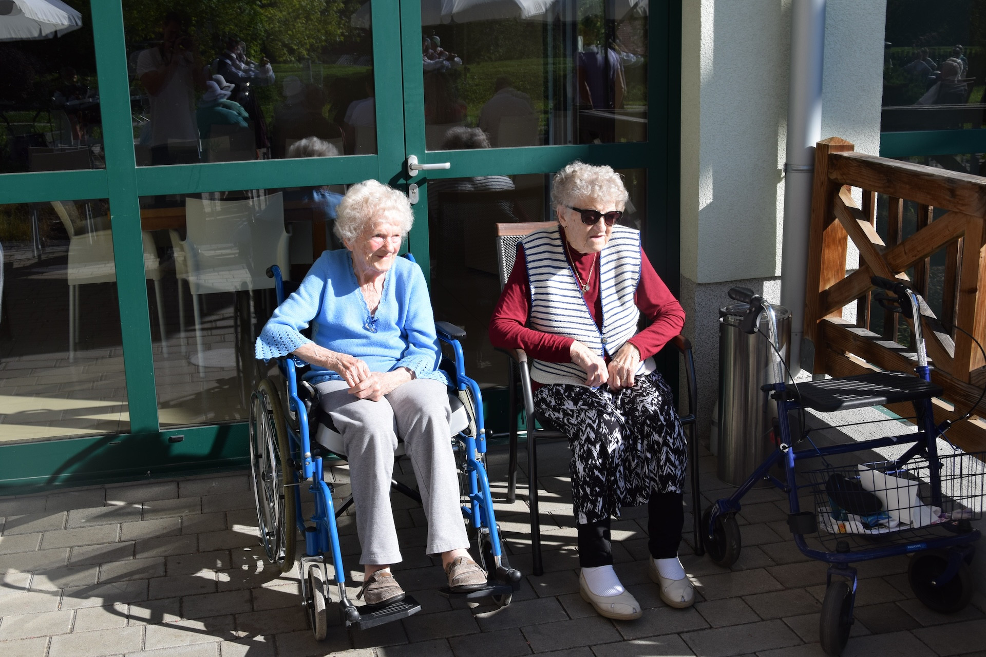 Nastop folklorne skupine Bled