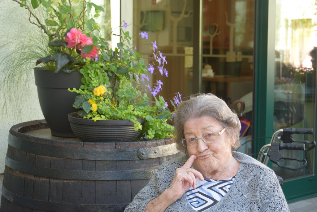 Nastop folklorne skupine KPD Lesce