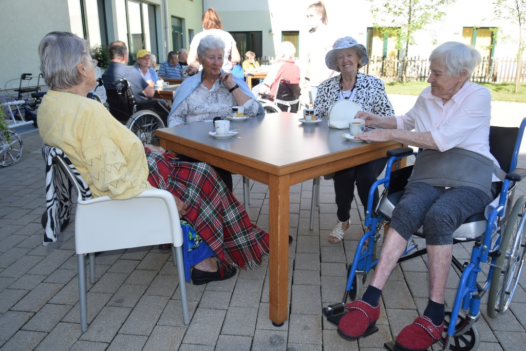 Nastop folklorne skupine KPD Lesce