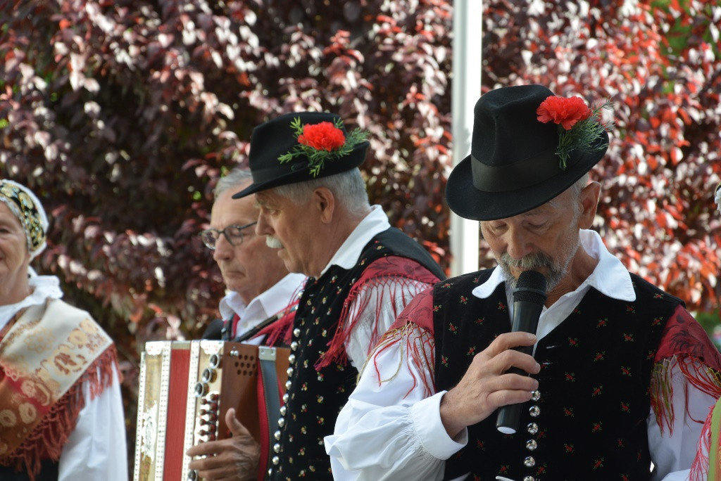 Nastop folklorne skupine KPD Lesce