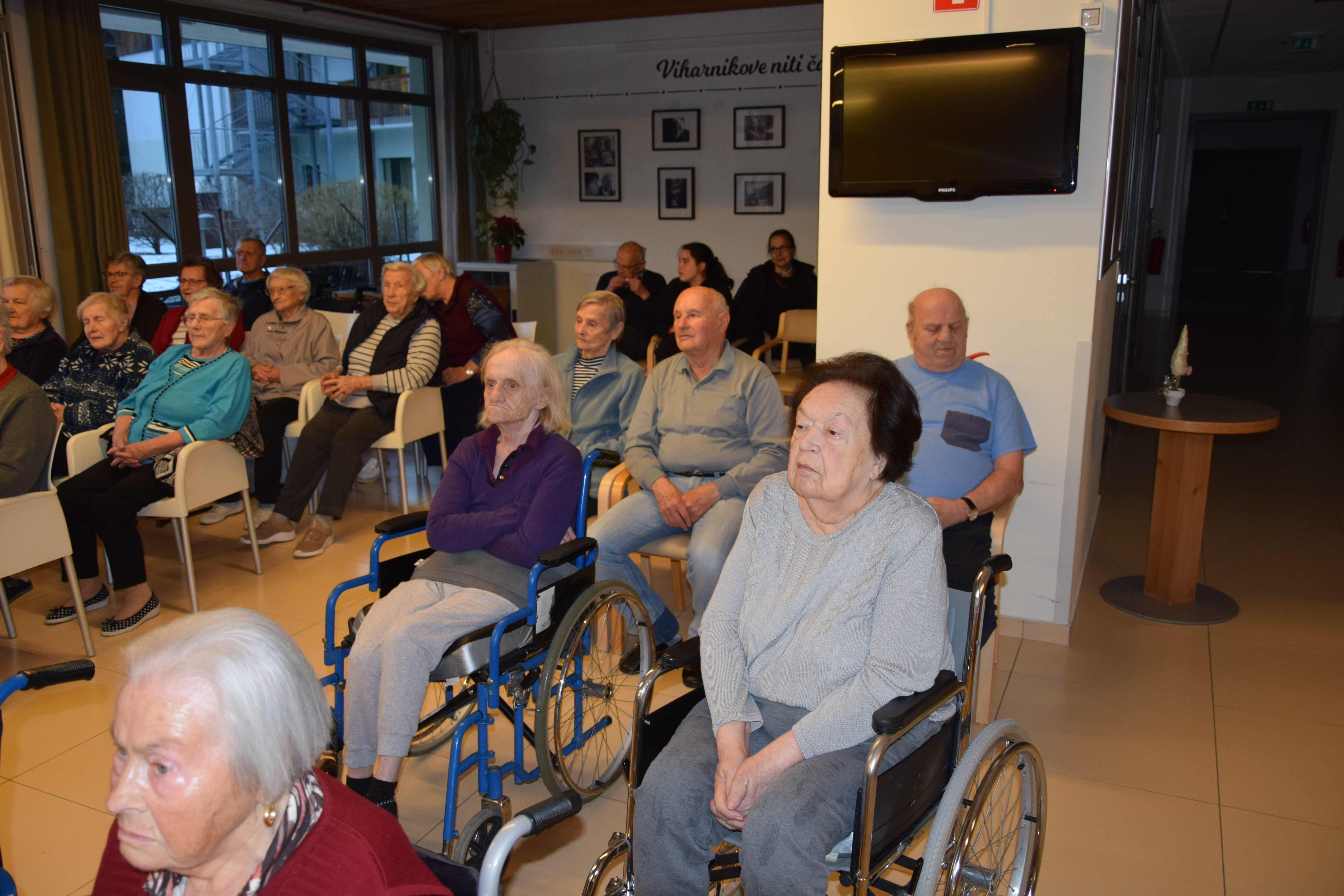 Nastop godčevske skupine Suhe hruške