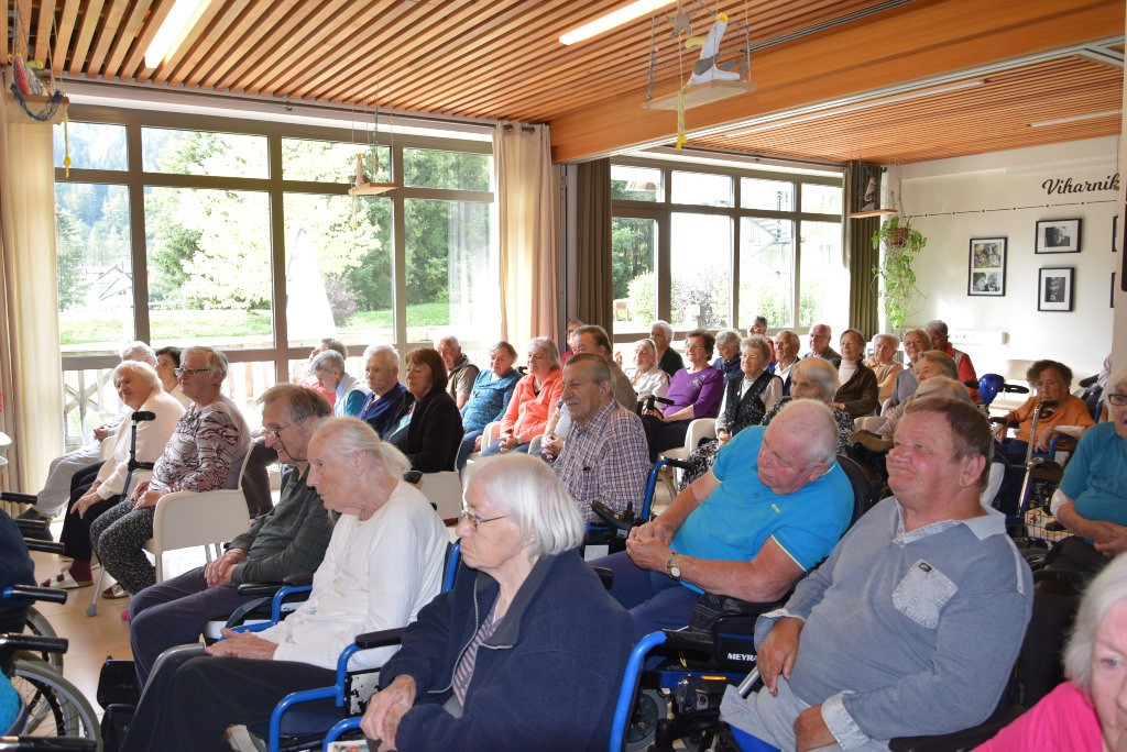 Nastop pevskega zbora Večerna zarja